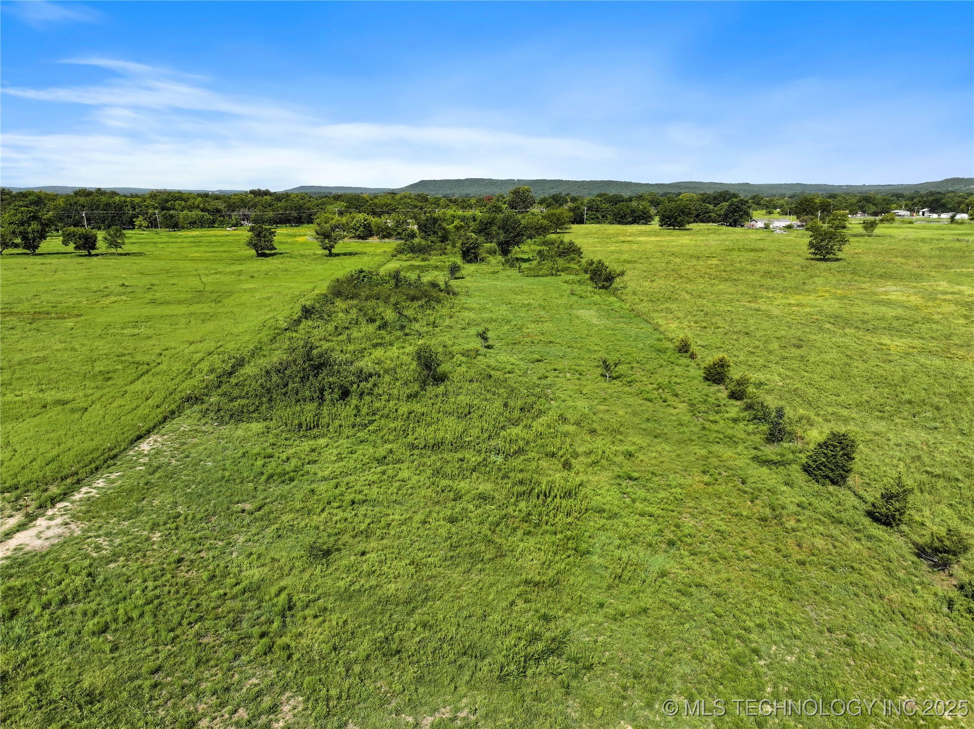 6360 N 250 Road Property Photo 39