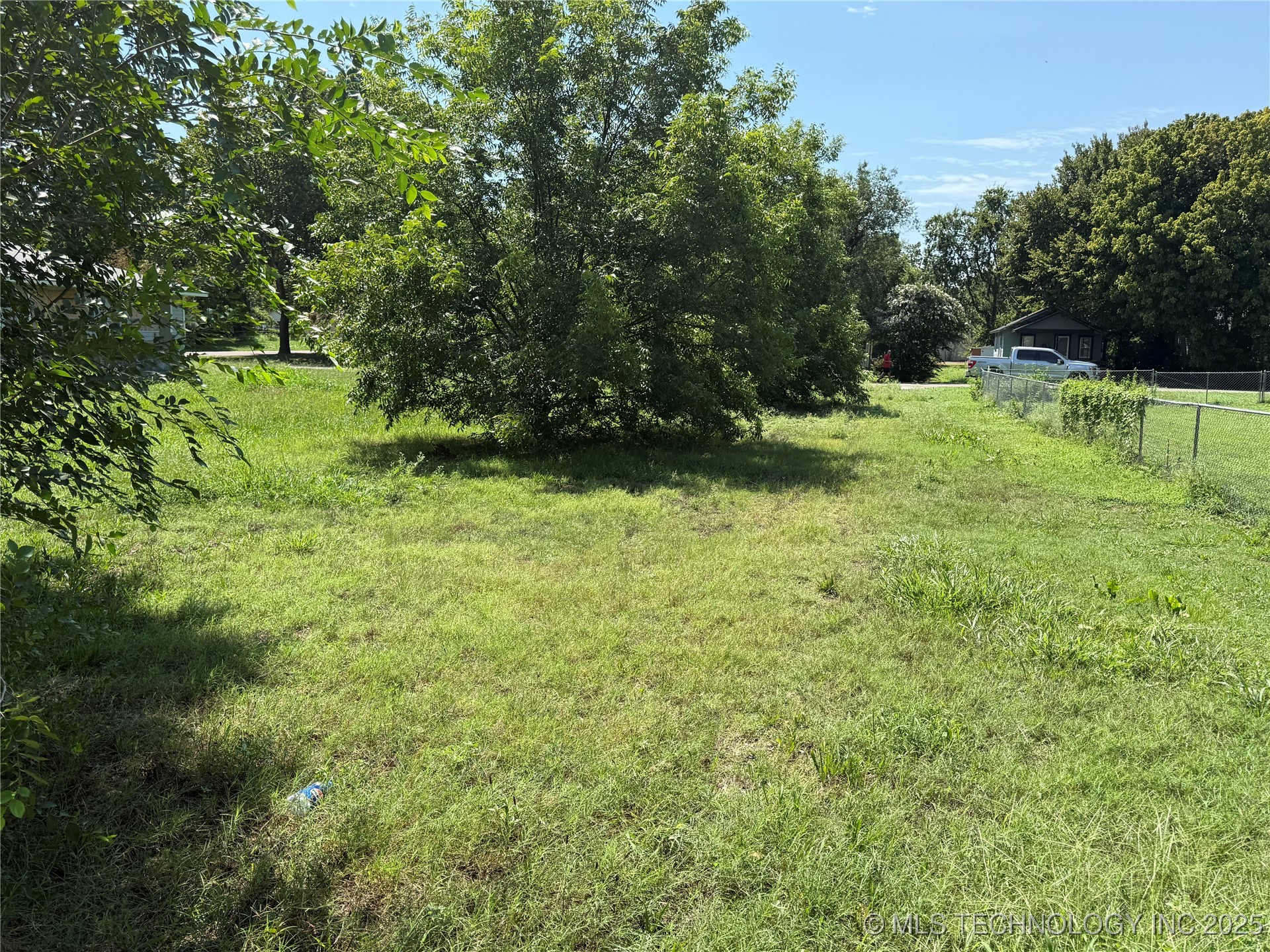 12th Property Photo 1