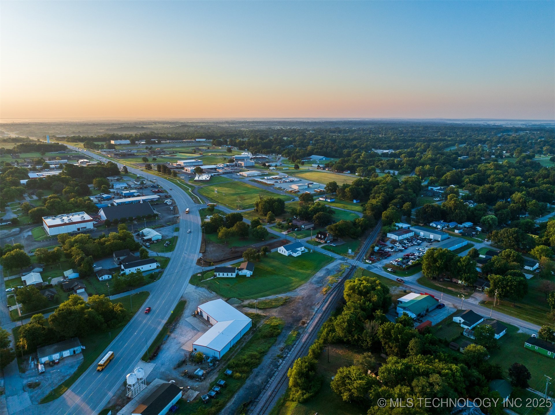 5 Hwy 51 Property Photo 7