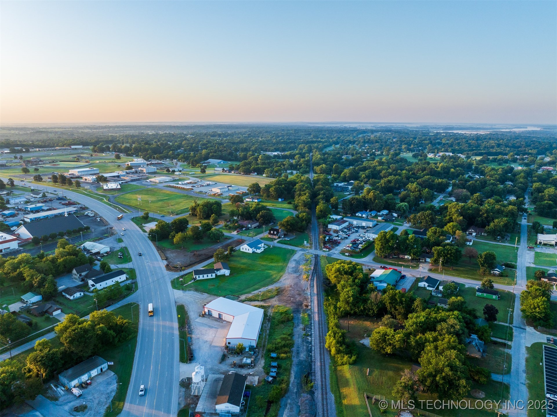 5 Hwy 51 Property Photo 8