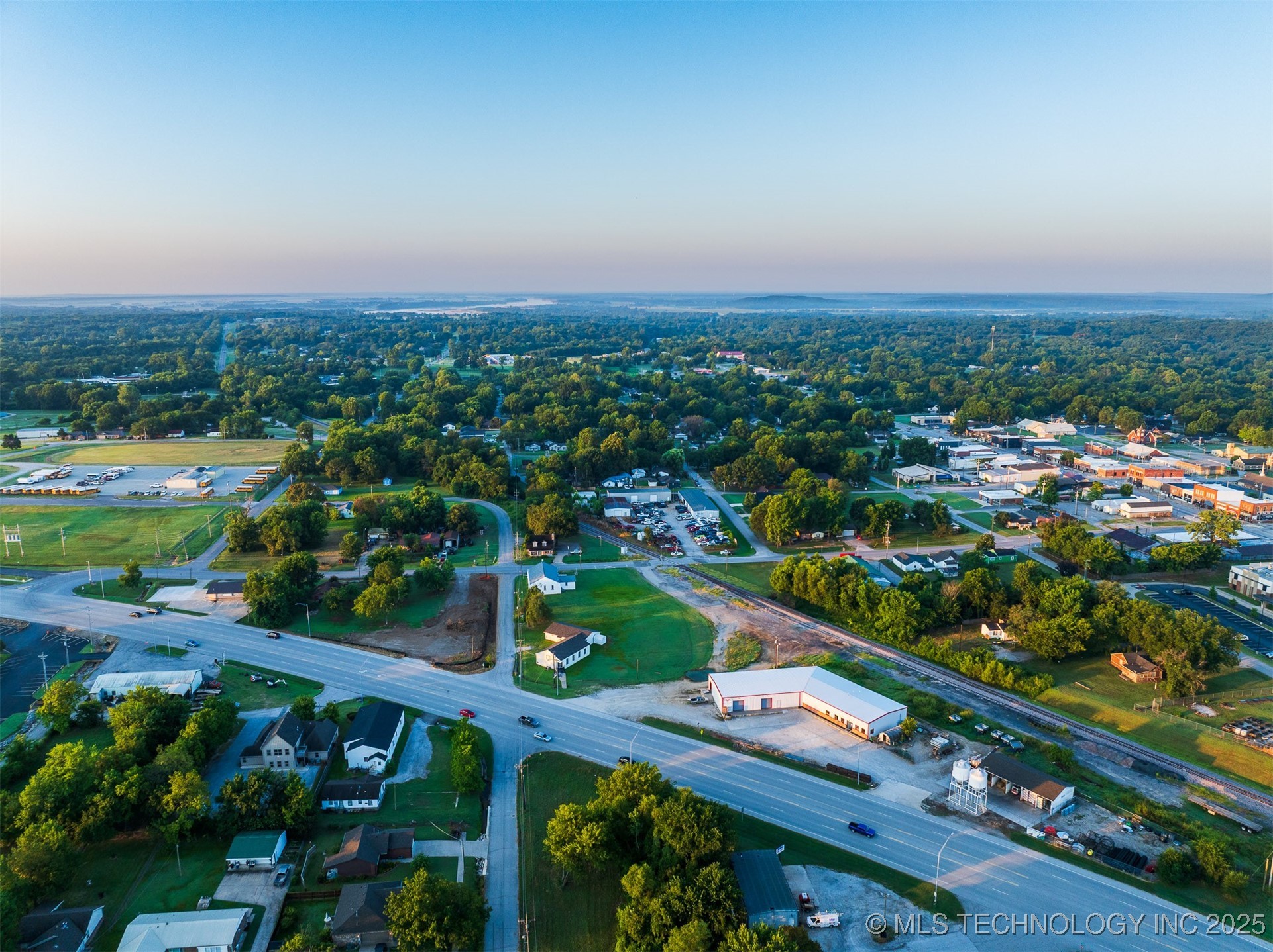 5 Hwy 51 Property Photo 10