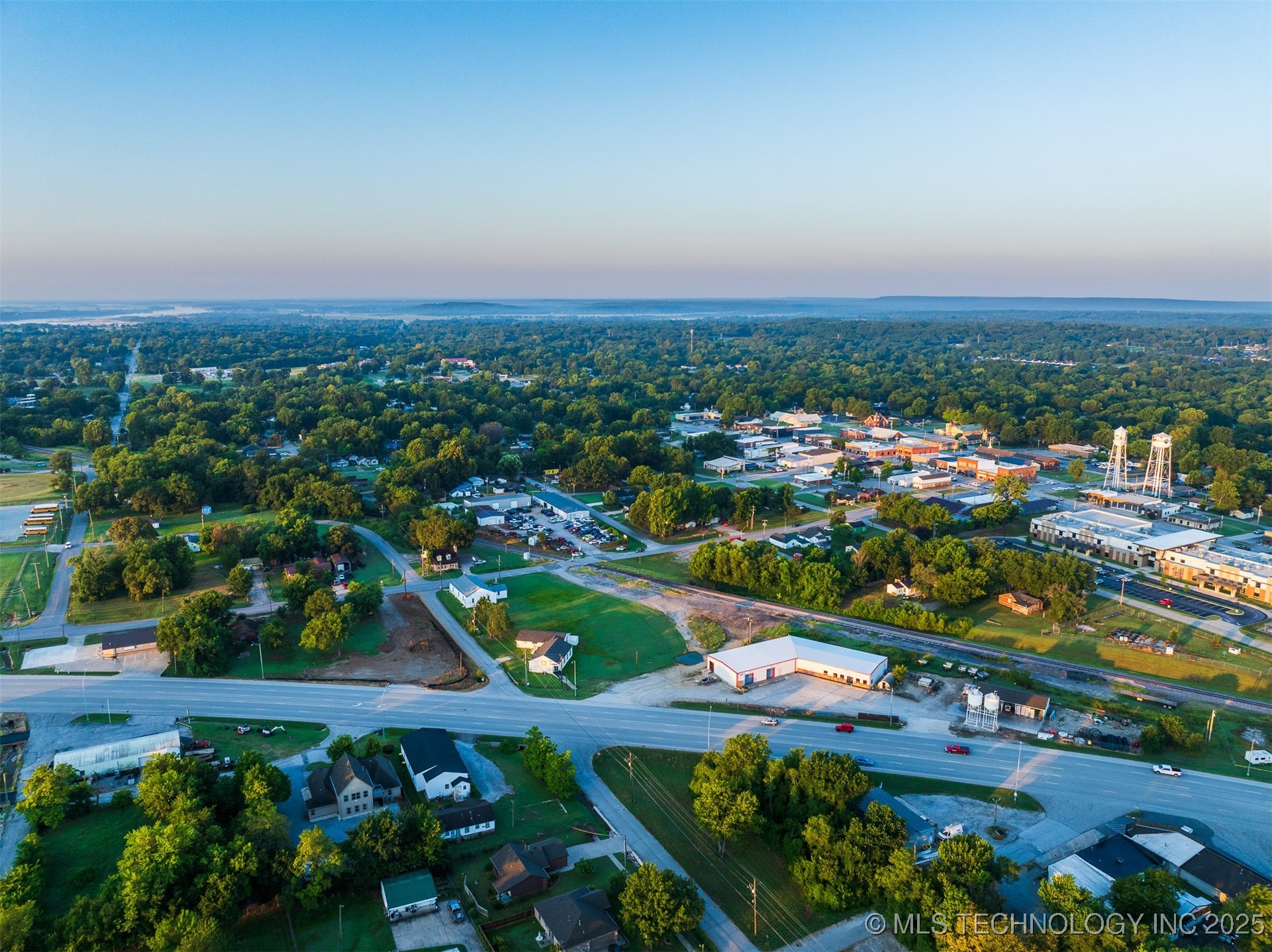 5 Hwy 51 Property Photo 11