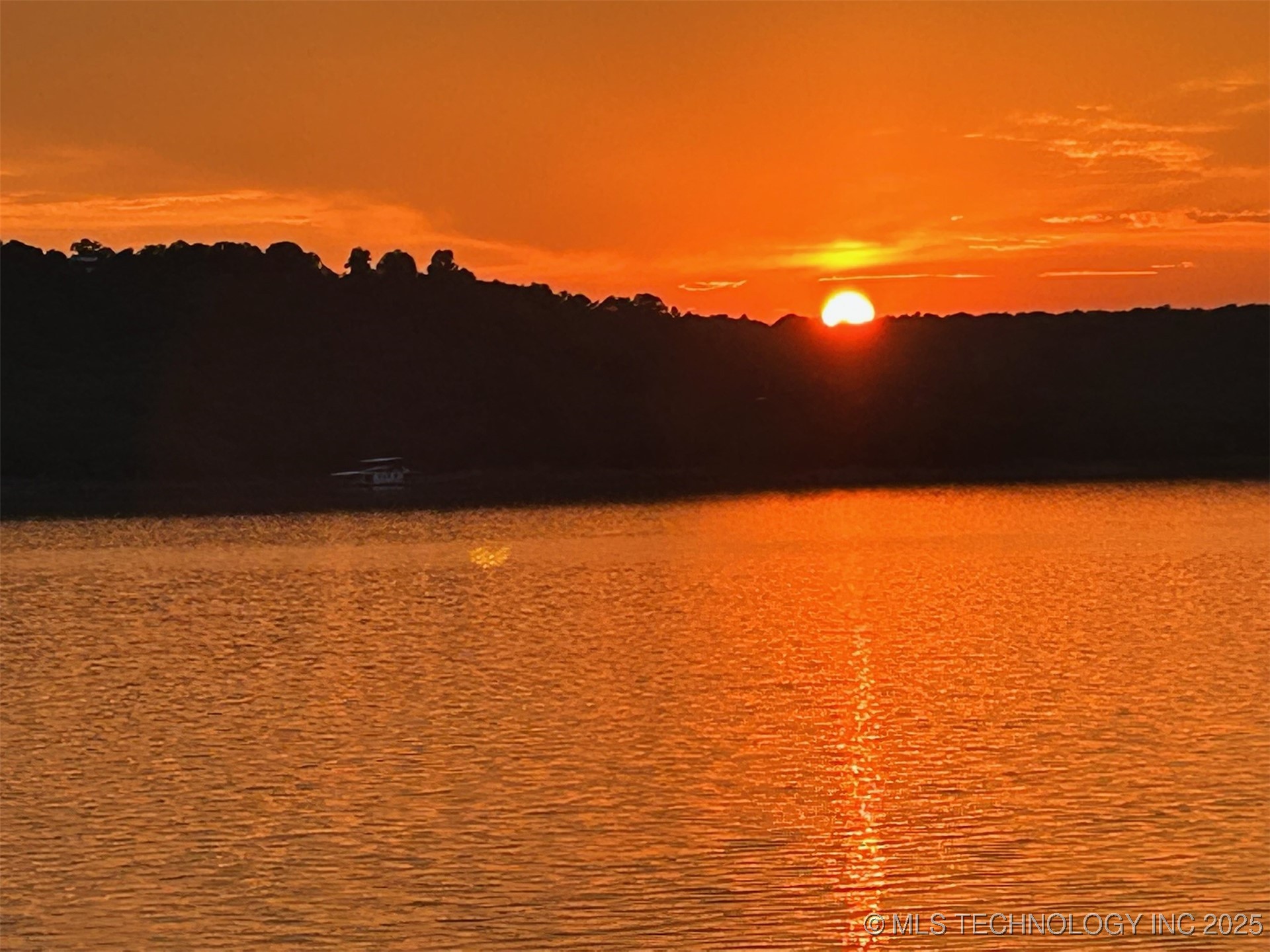 374 Cedar Tree Drive Property Photo 2