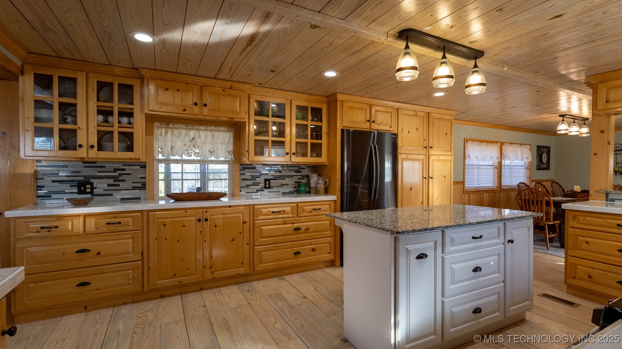 374 Cedar Tree Drive Property Photo 16