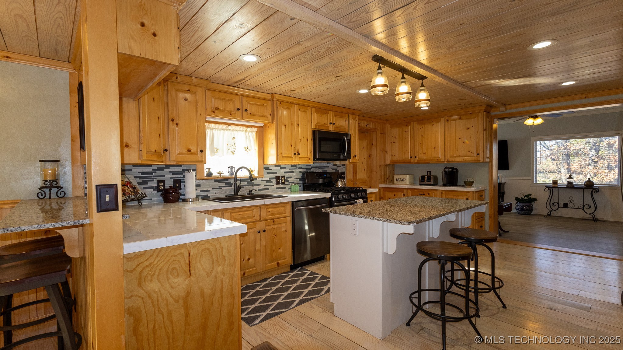 374 Cedar Tree Drive Property Photo 19