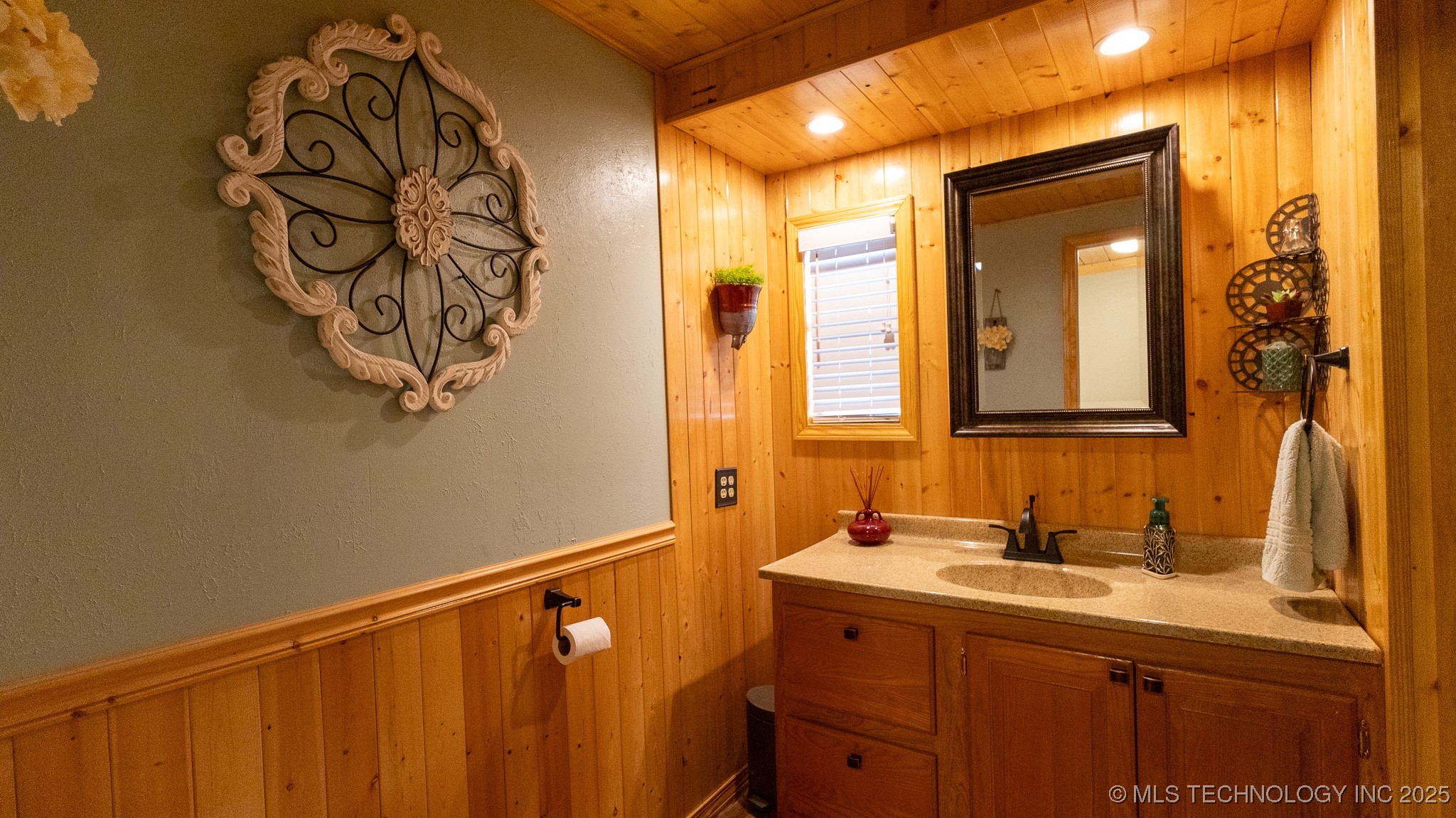 374 Cedar Tree Drive Property Photo 35