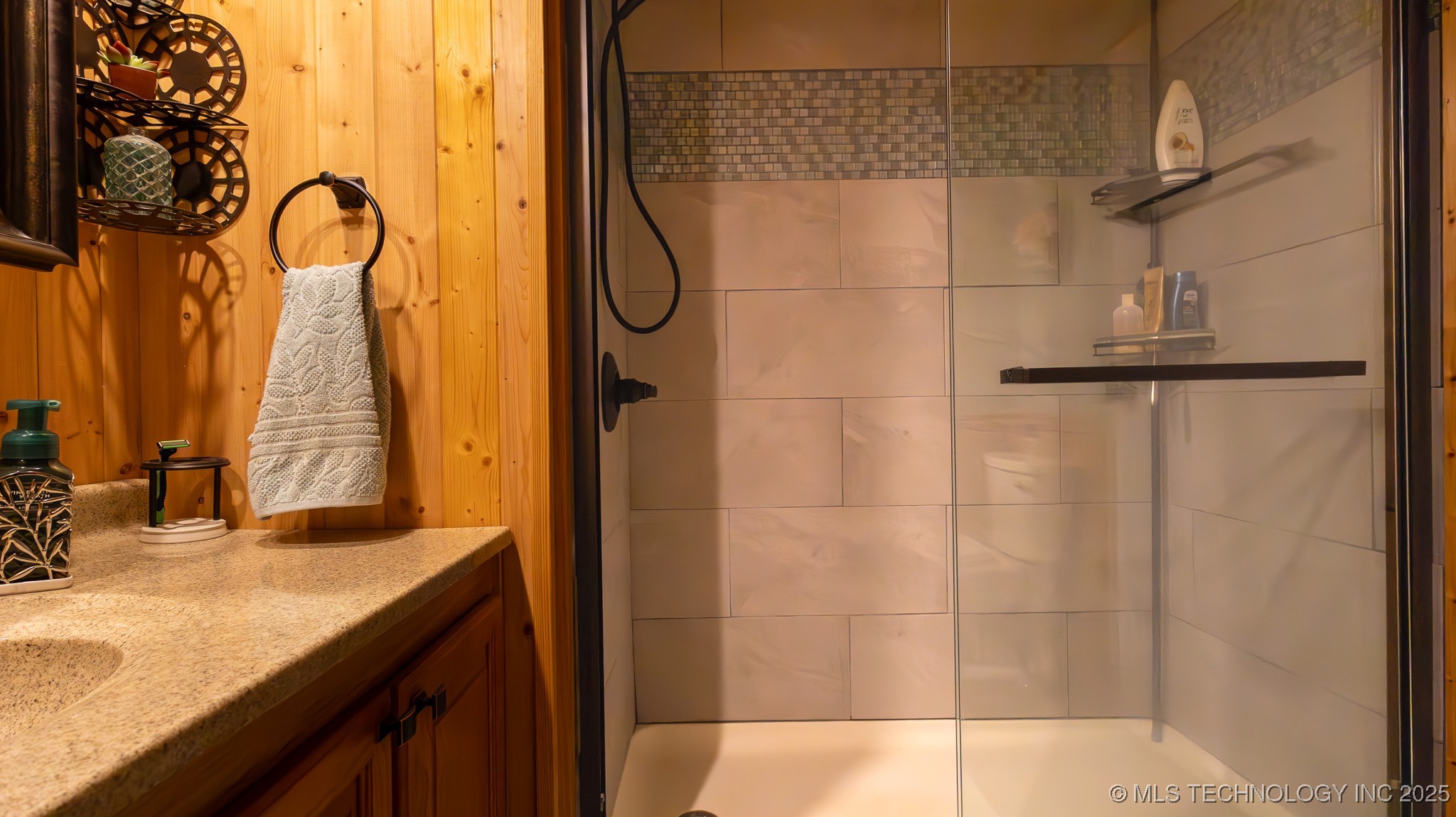 374 Cedar Tree Drive Property Photo 39