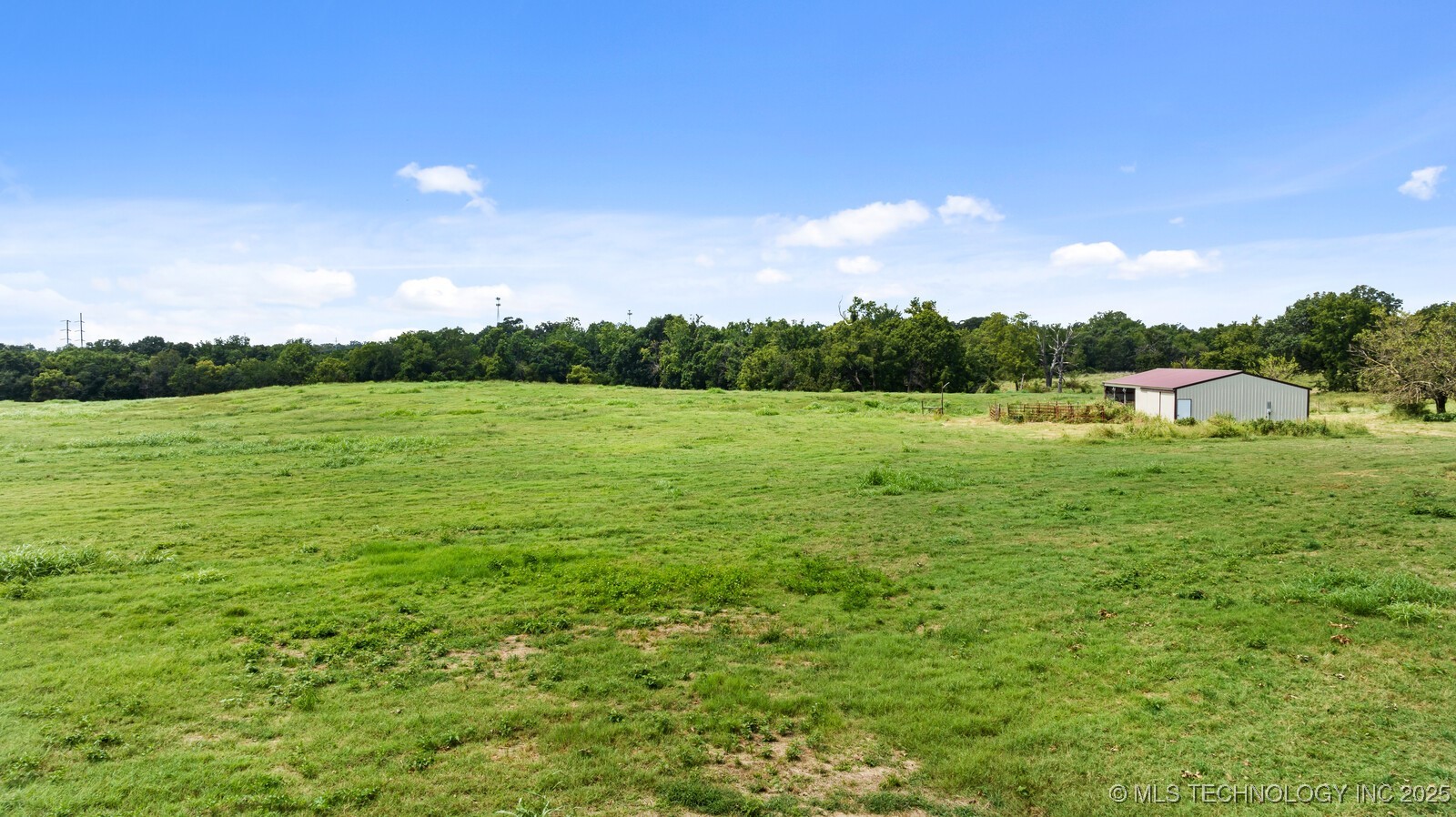 19800 Dawn Hill East Road Property Photo 7