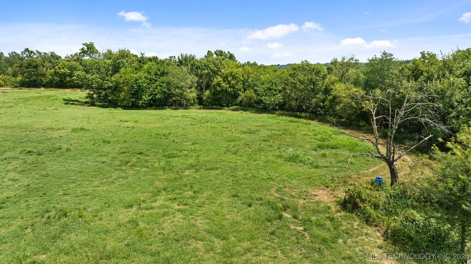19800 Dawn Hill East Road Property Photo 10