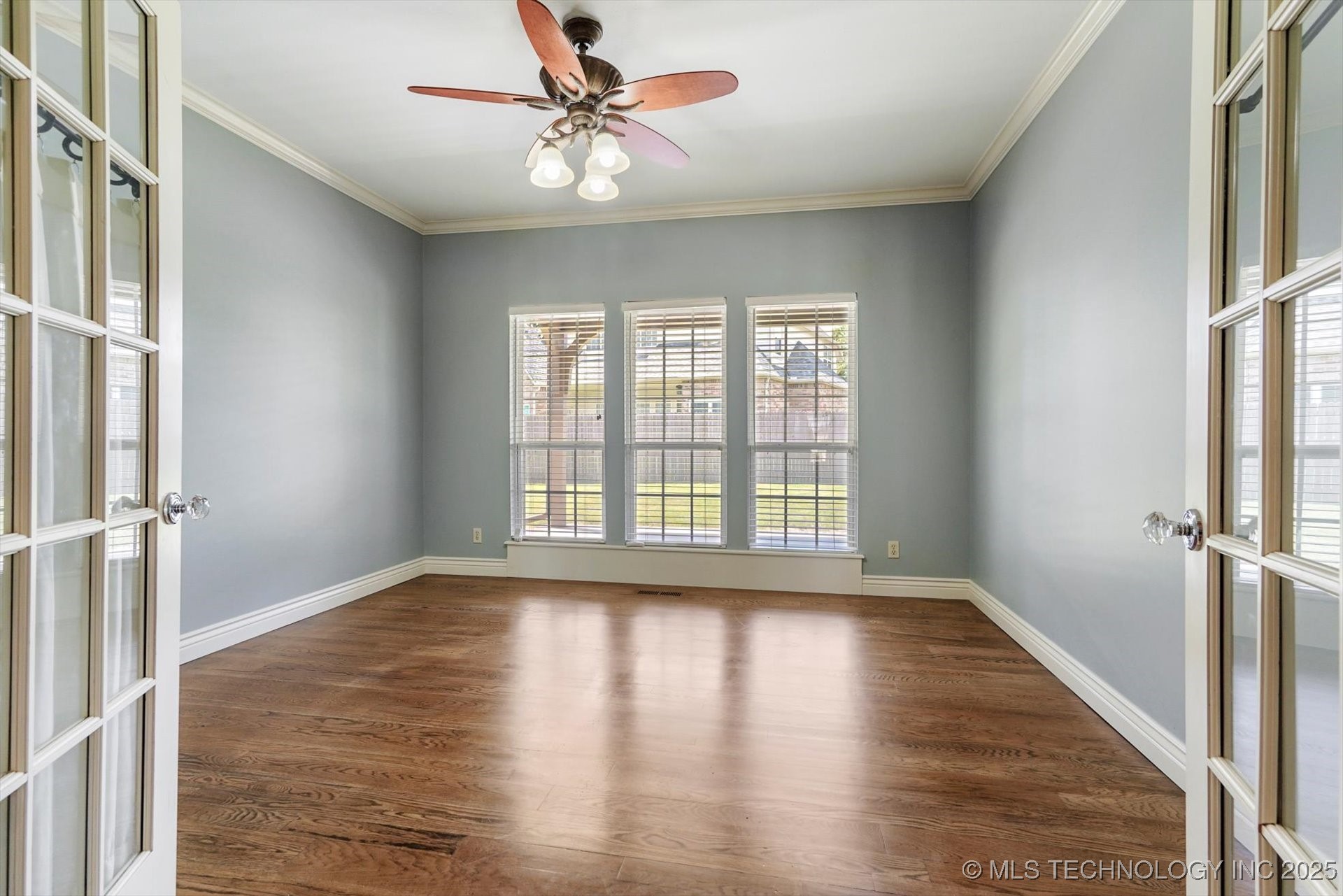 3816 S Yellow Pine Avenue Property Photo 13