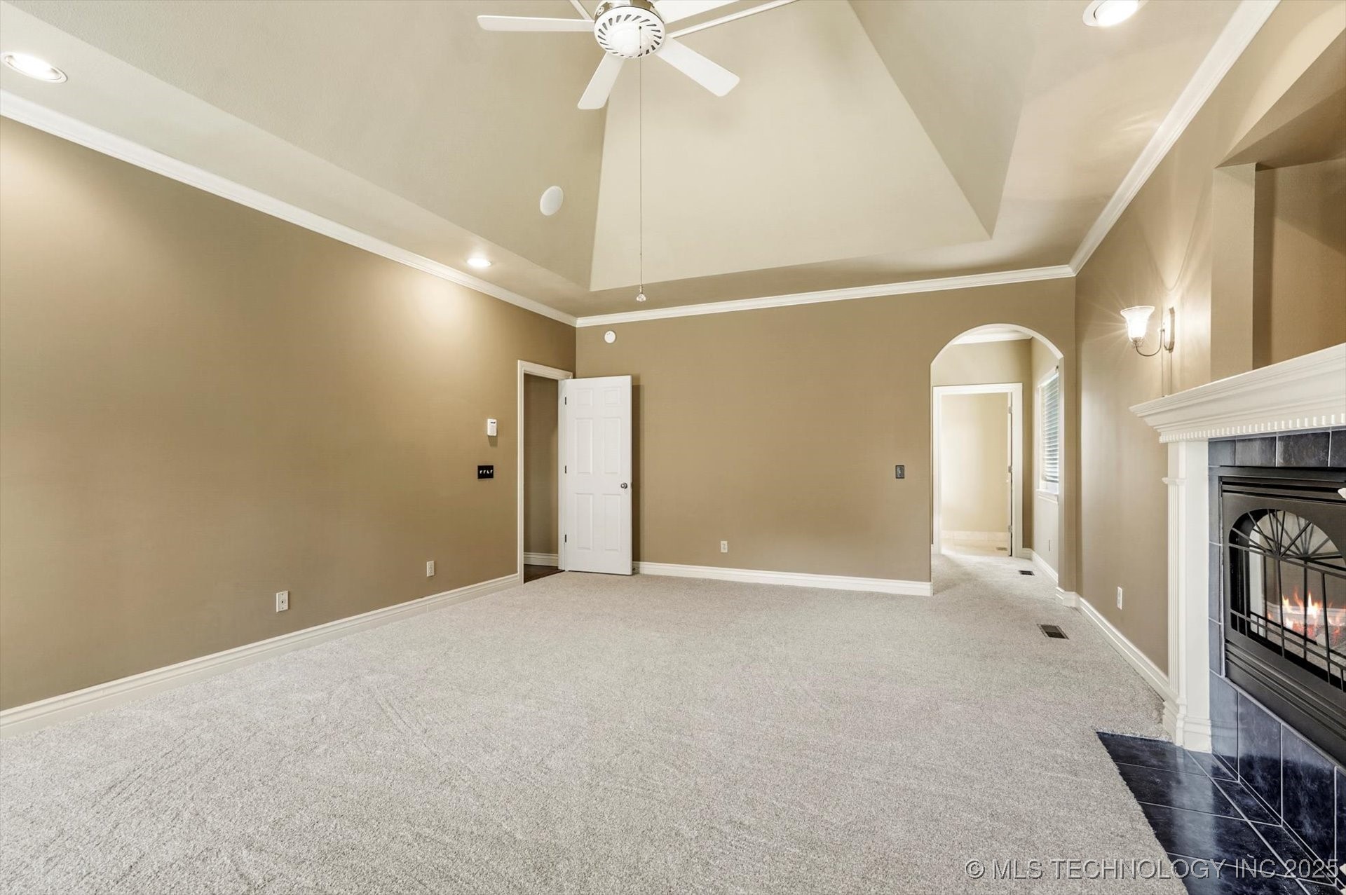 3816 S Yellow Pine Avenue Property Photo 16