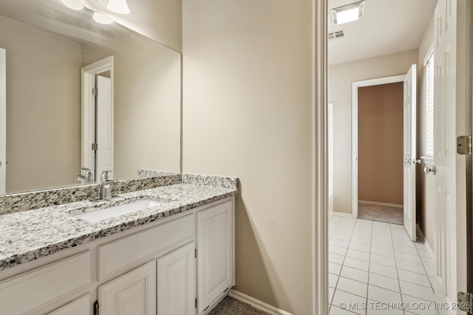 3816 S Yellow Pine Avenue Property Photo 29