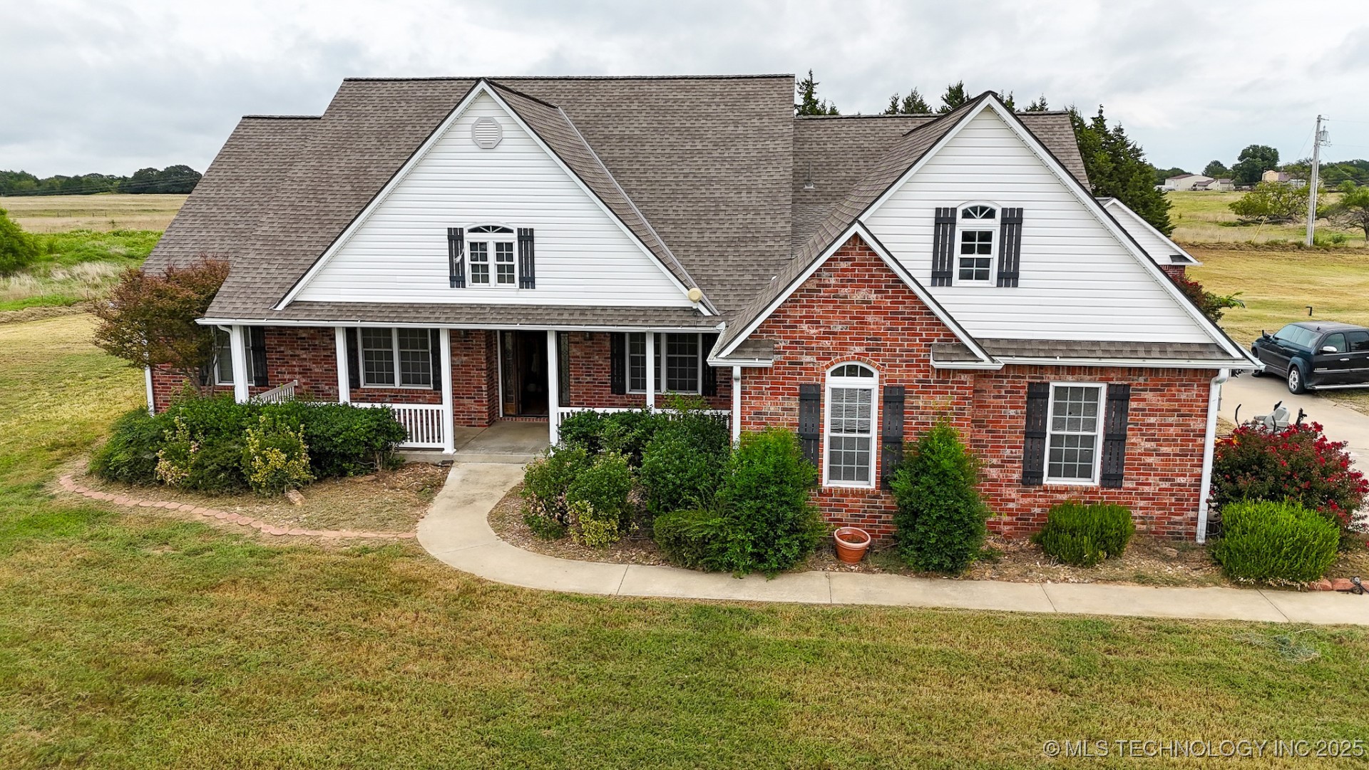 7214 E 132nd Road Property Photo 1