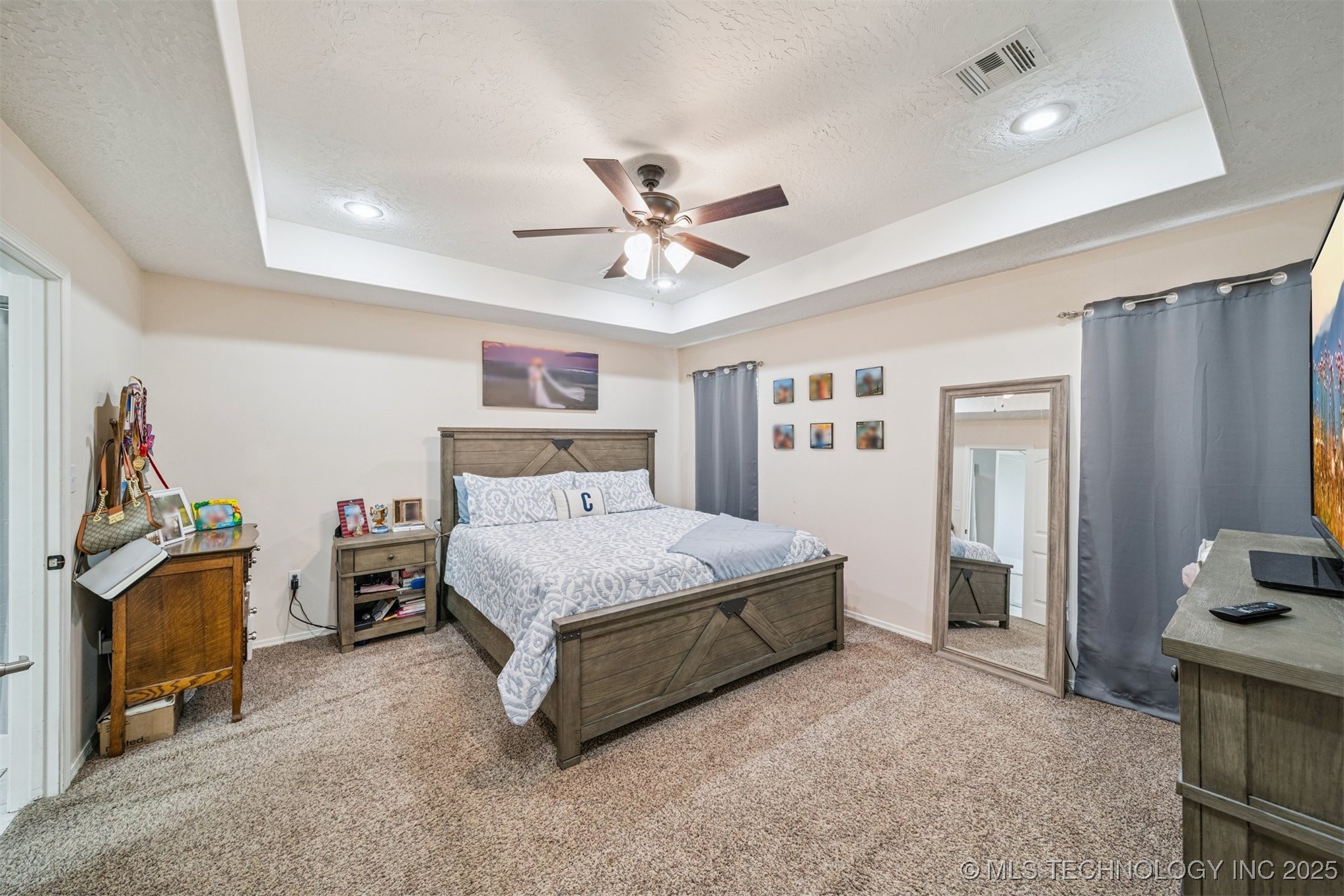 581 E 498 Circle Property Photo 16