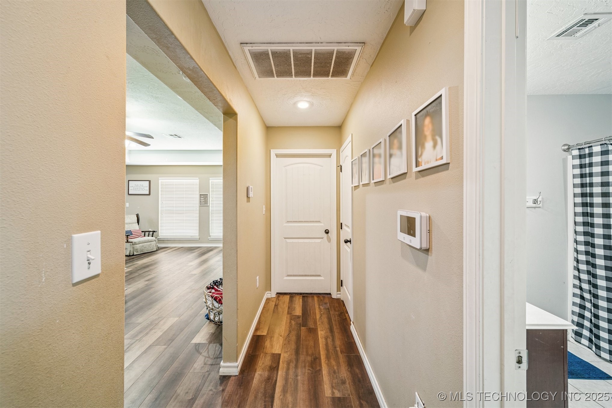 581 E 498 Circle Property Photo 19