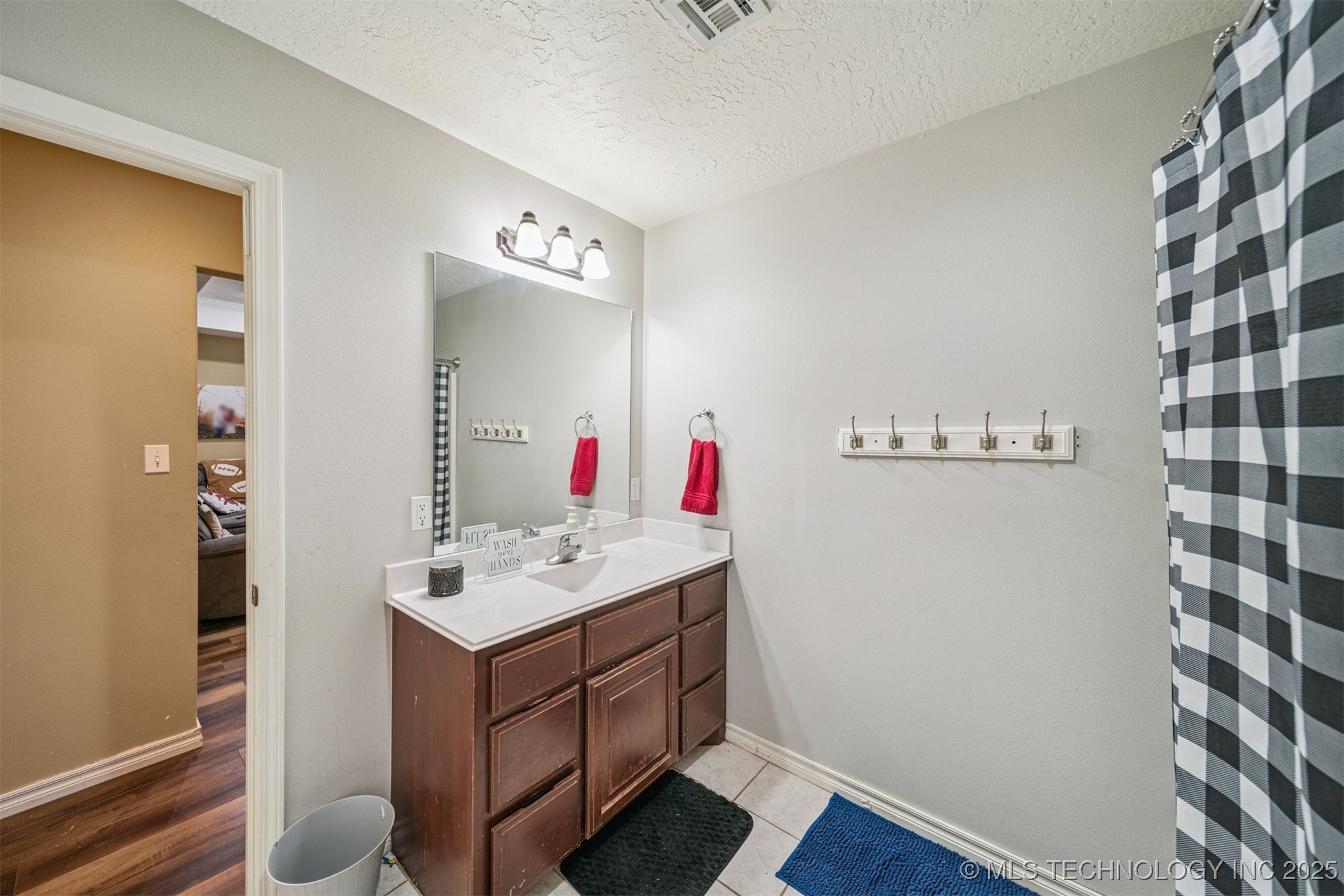 581 E 498 Circle Property Photo 22