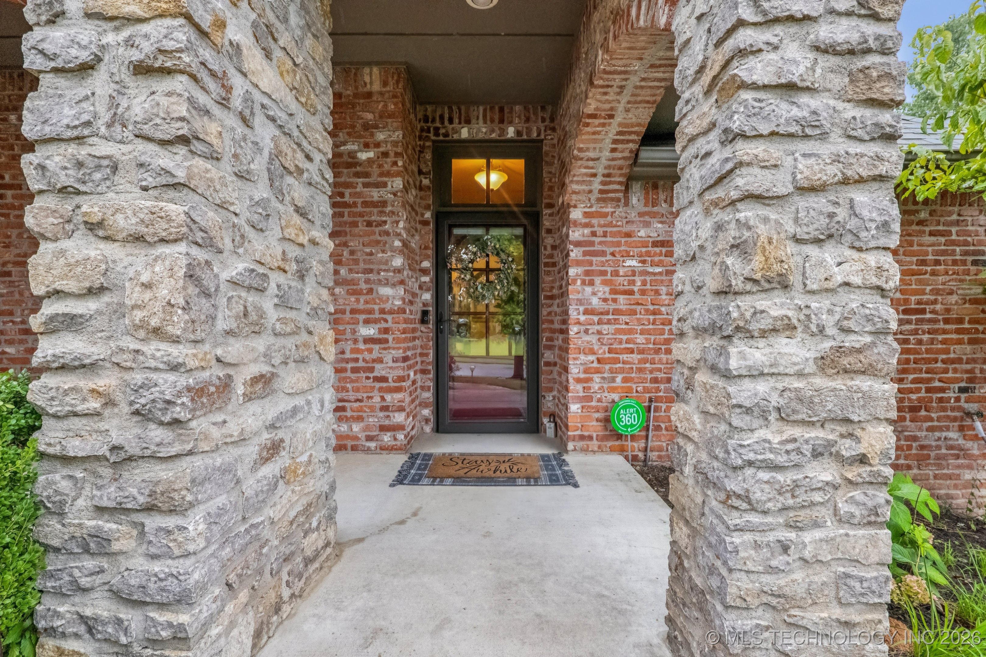 4862 E 148th Place S Property Photo 3