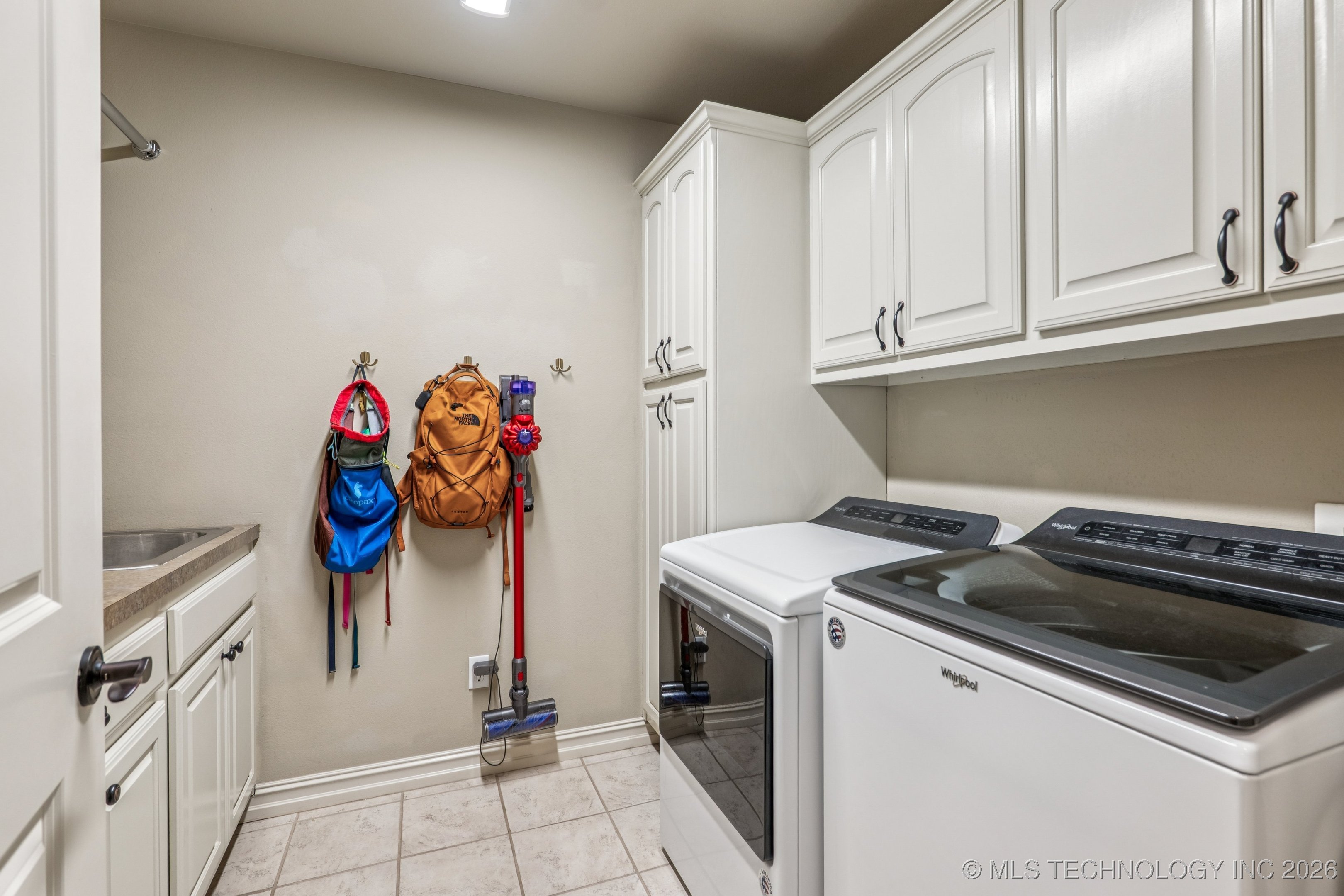 4862 E 148th Place S Property Photo 32