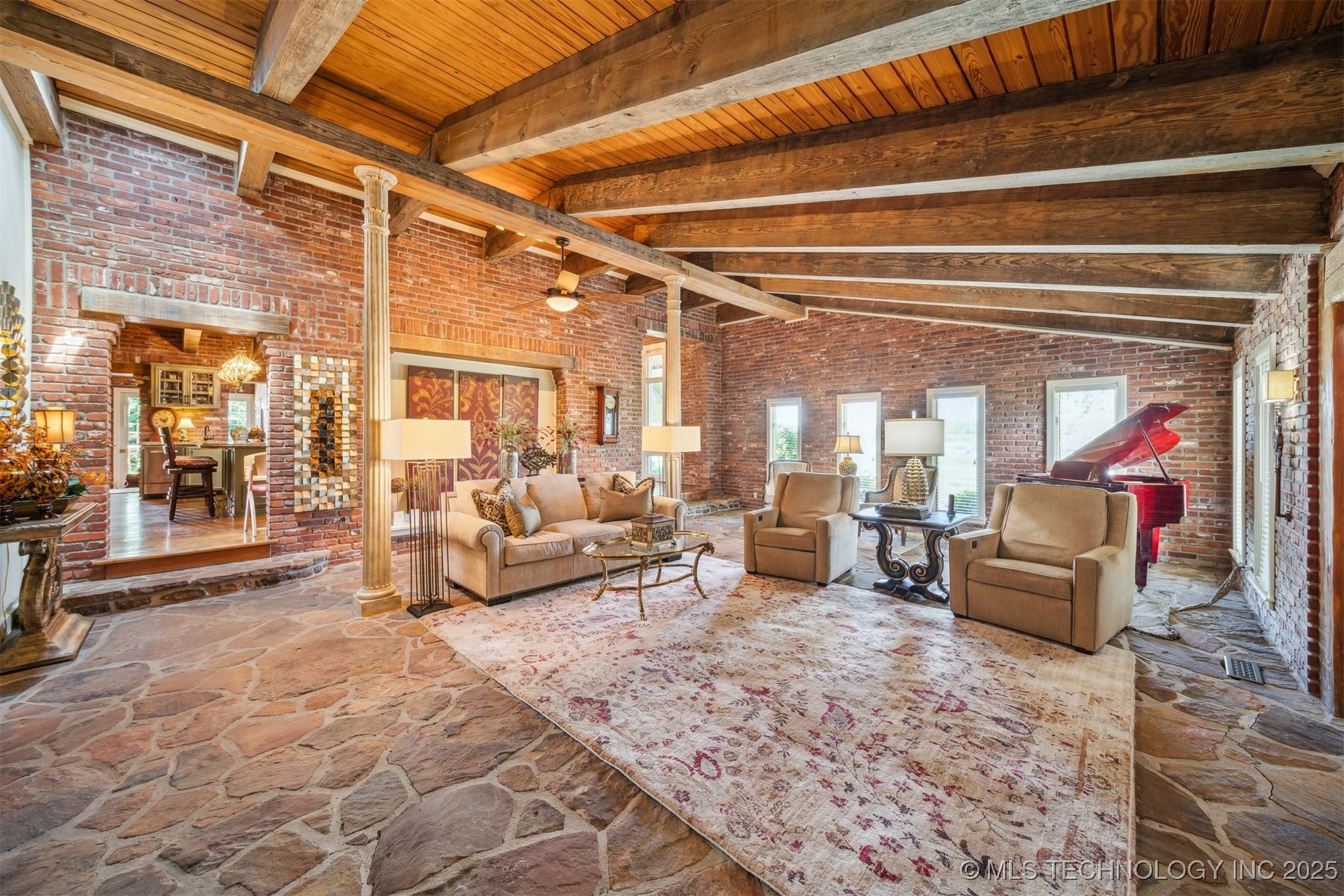 13031 S Harvard Avenue Property Photo 11