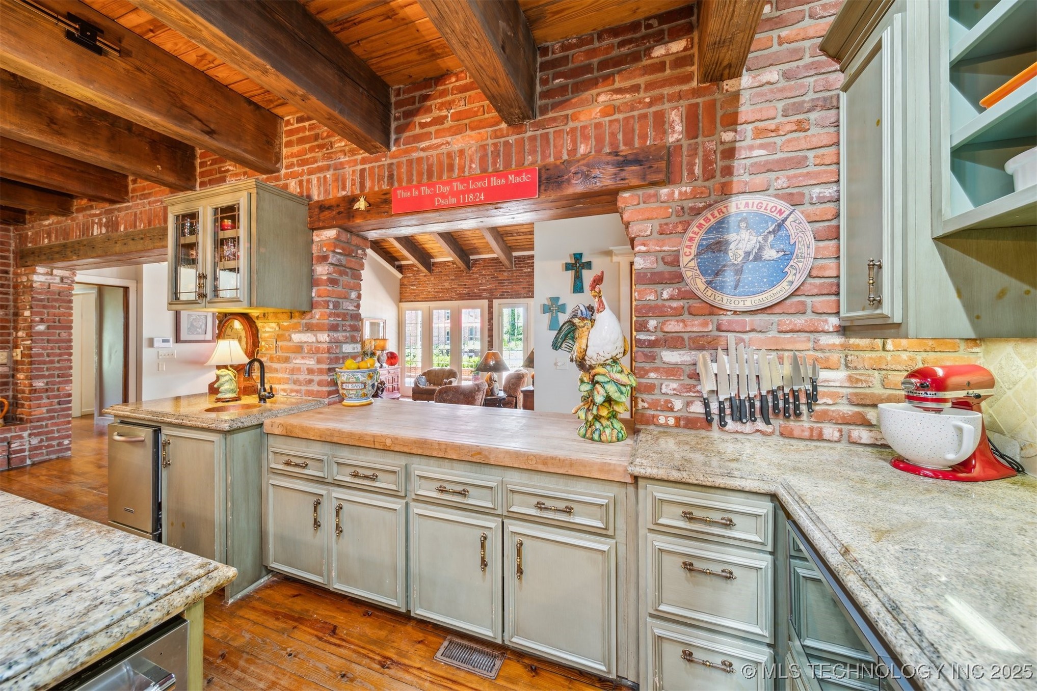 13031 S Harvard Avenue Property Photo 17