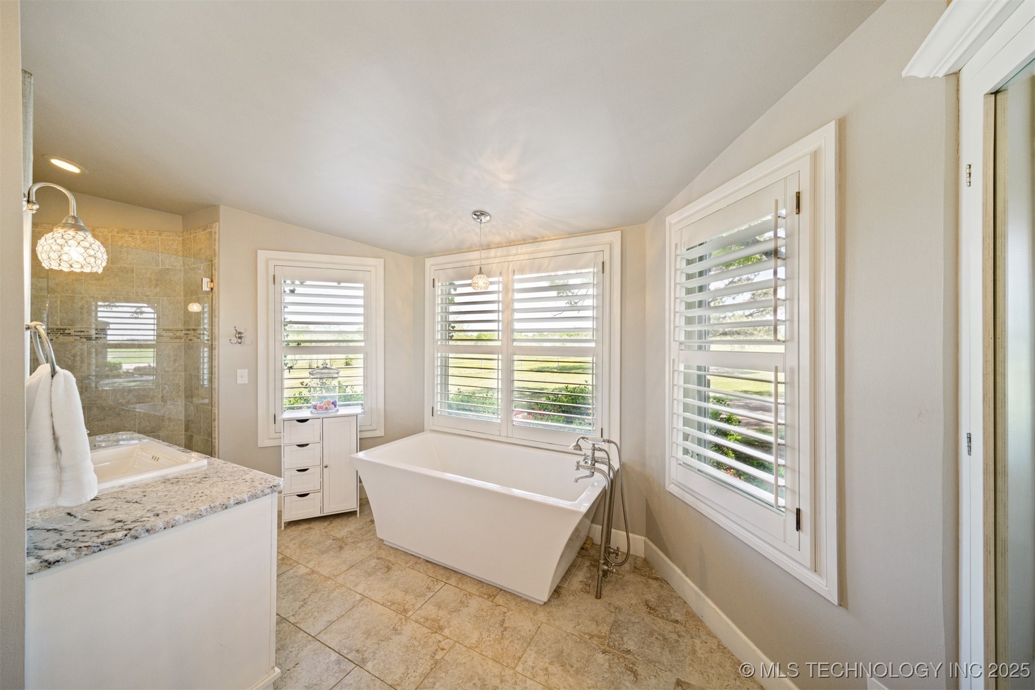 13031 S Harvard Avenue Property Photo 52