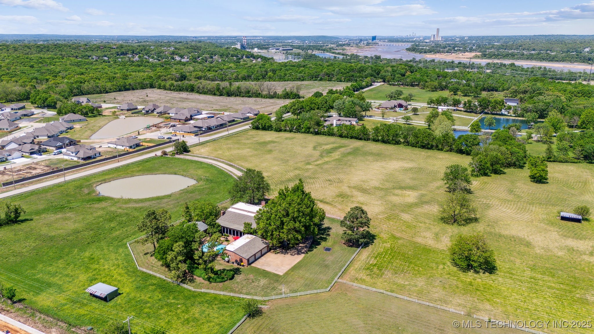 13031 S Harvard Avenue Property Photo 92