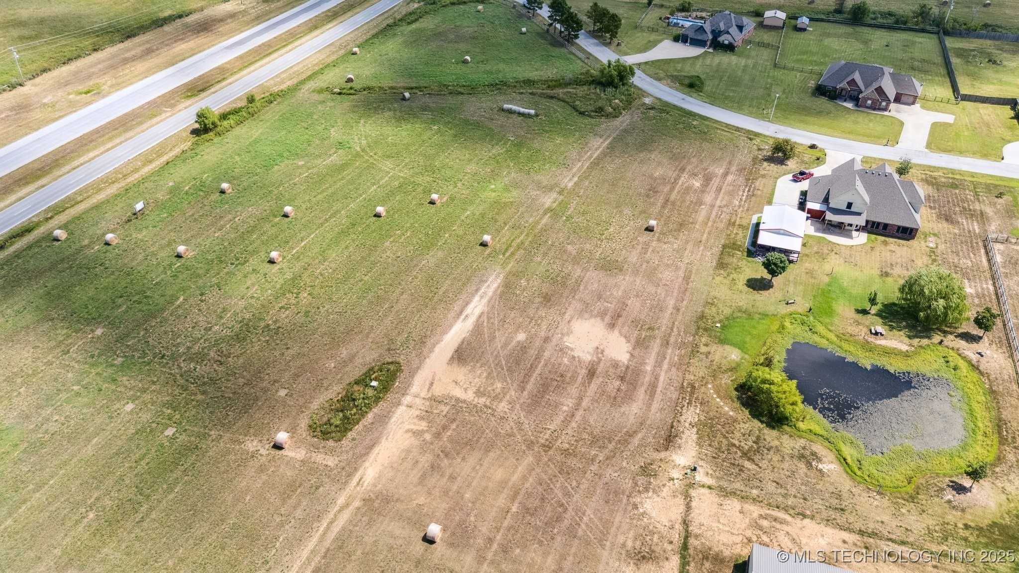 Lantana Boulevard Property Photo 7