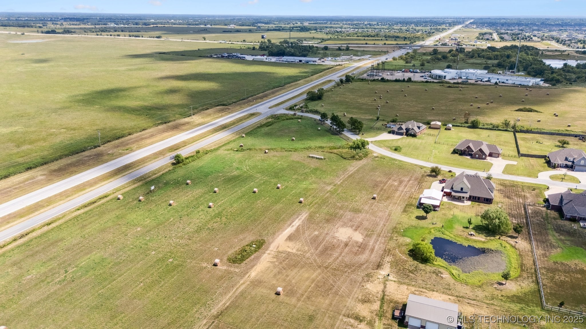 Lantana Boulevard Property Photo 8