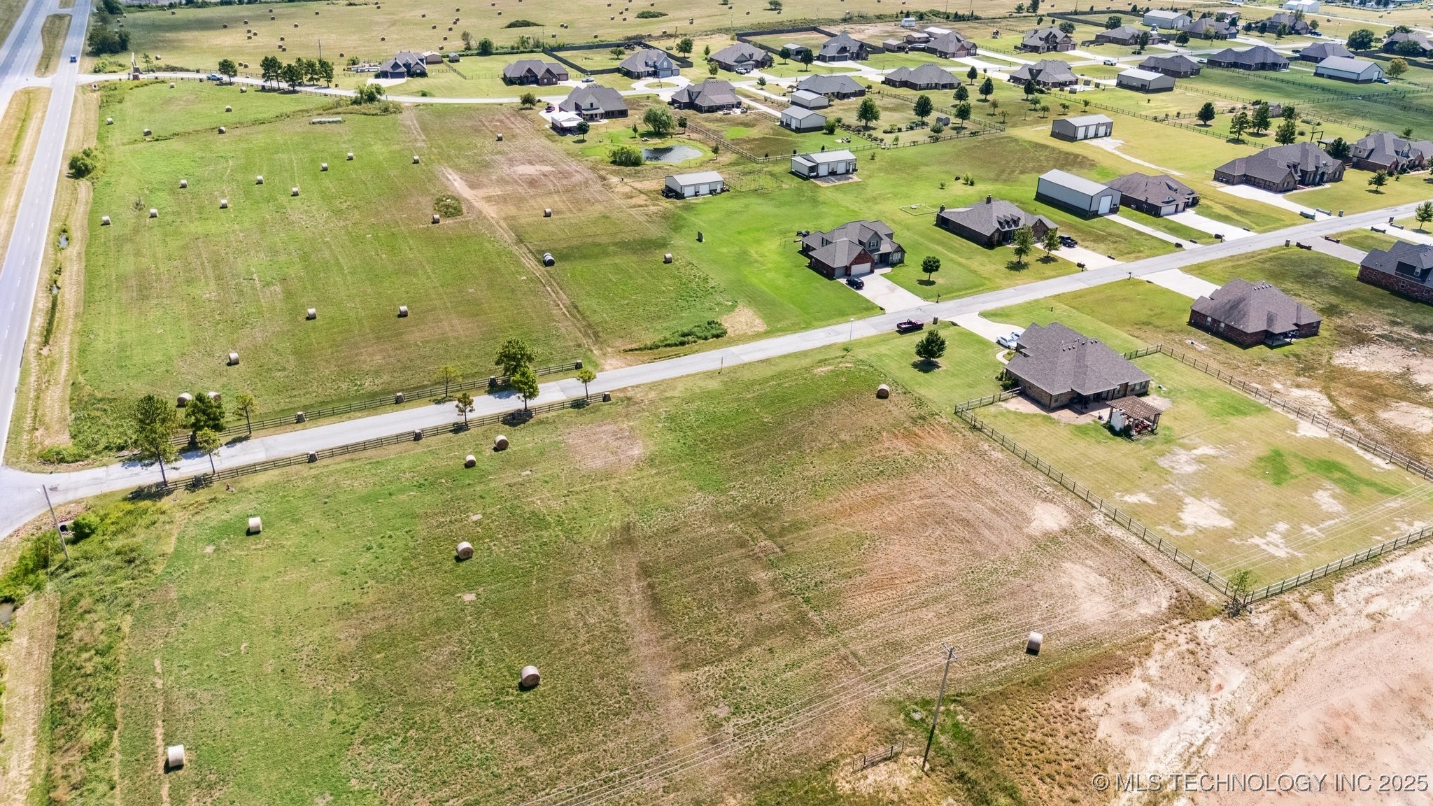 Lantana Boulevard Property Photo 9