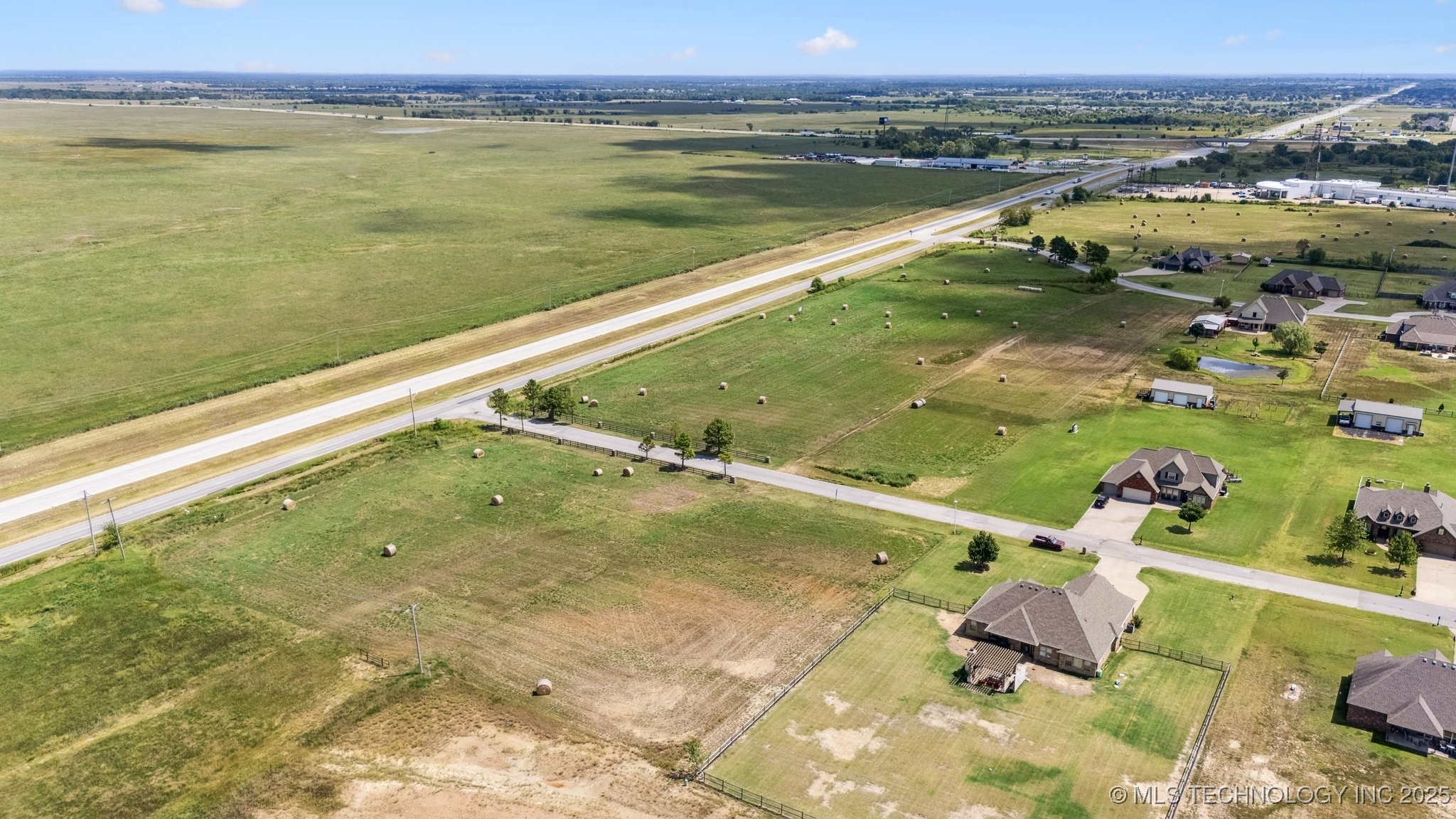 Sandstone Avenue Property Photo 8