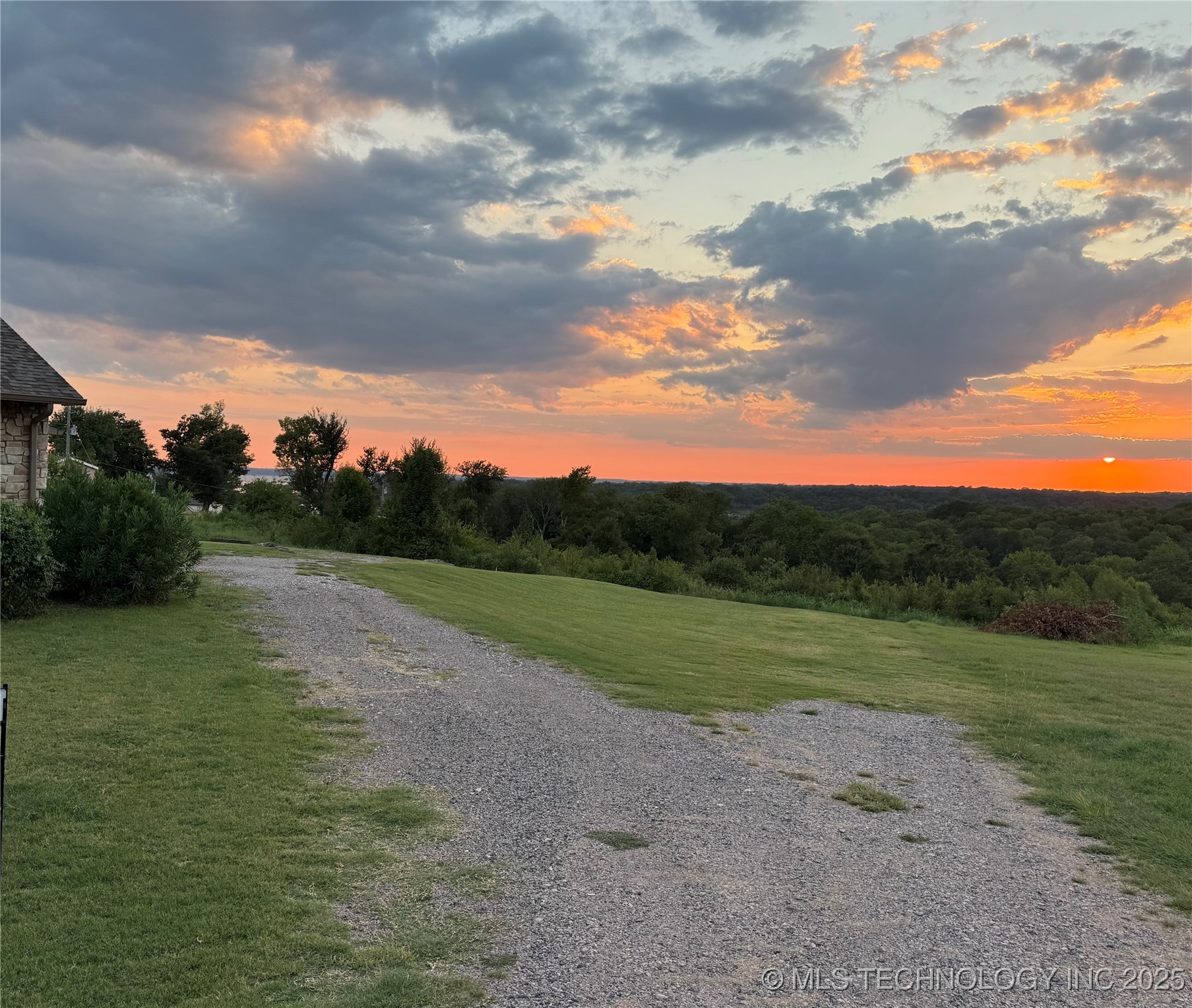 14259 Weaver Property Photo 3