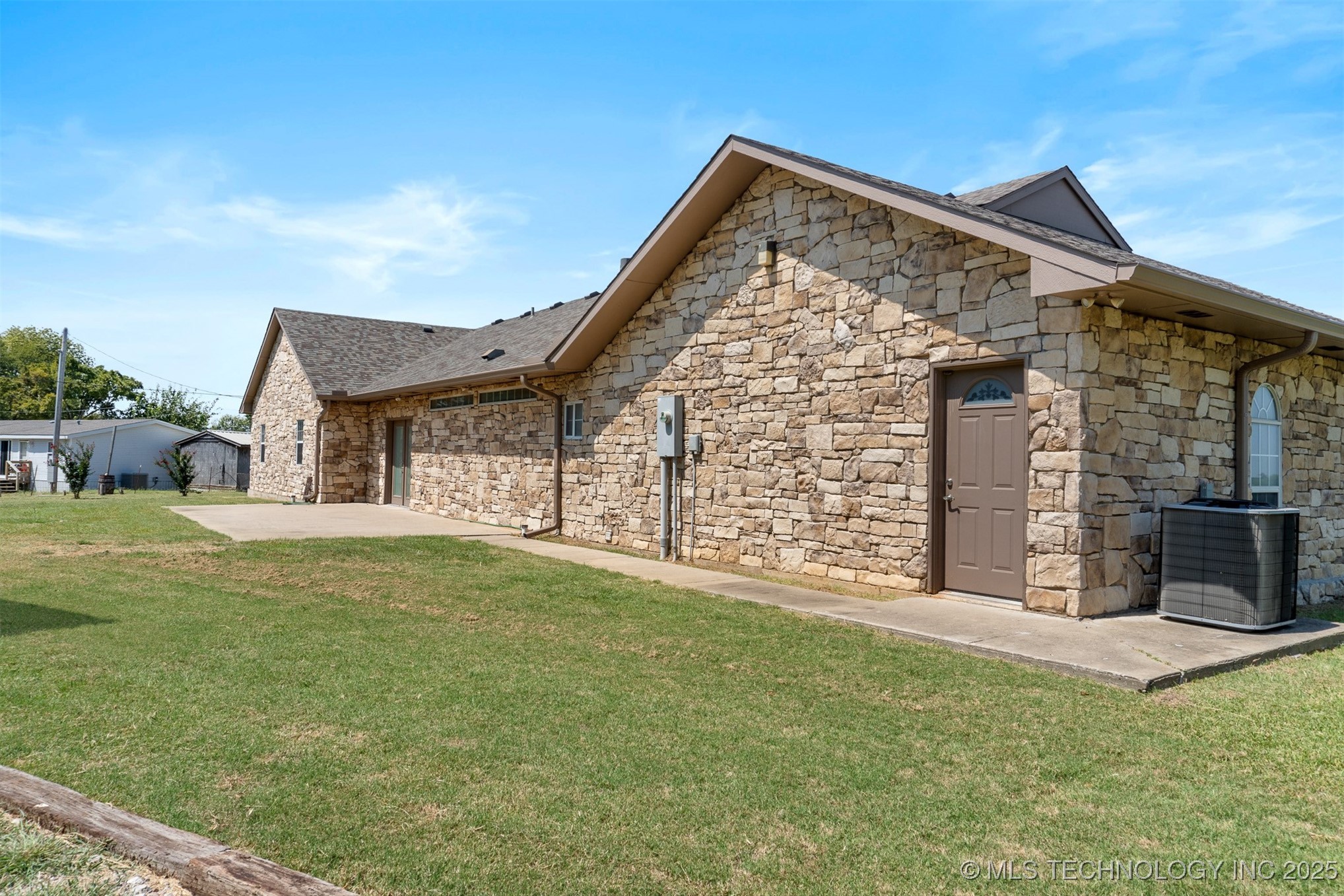 14259 Weaver Property Photo 41