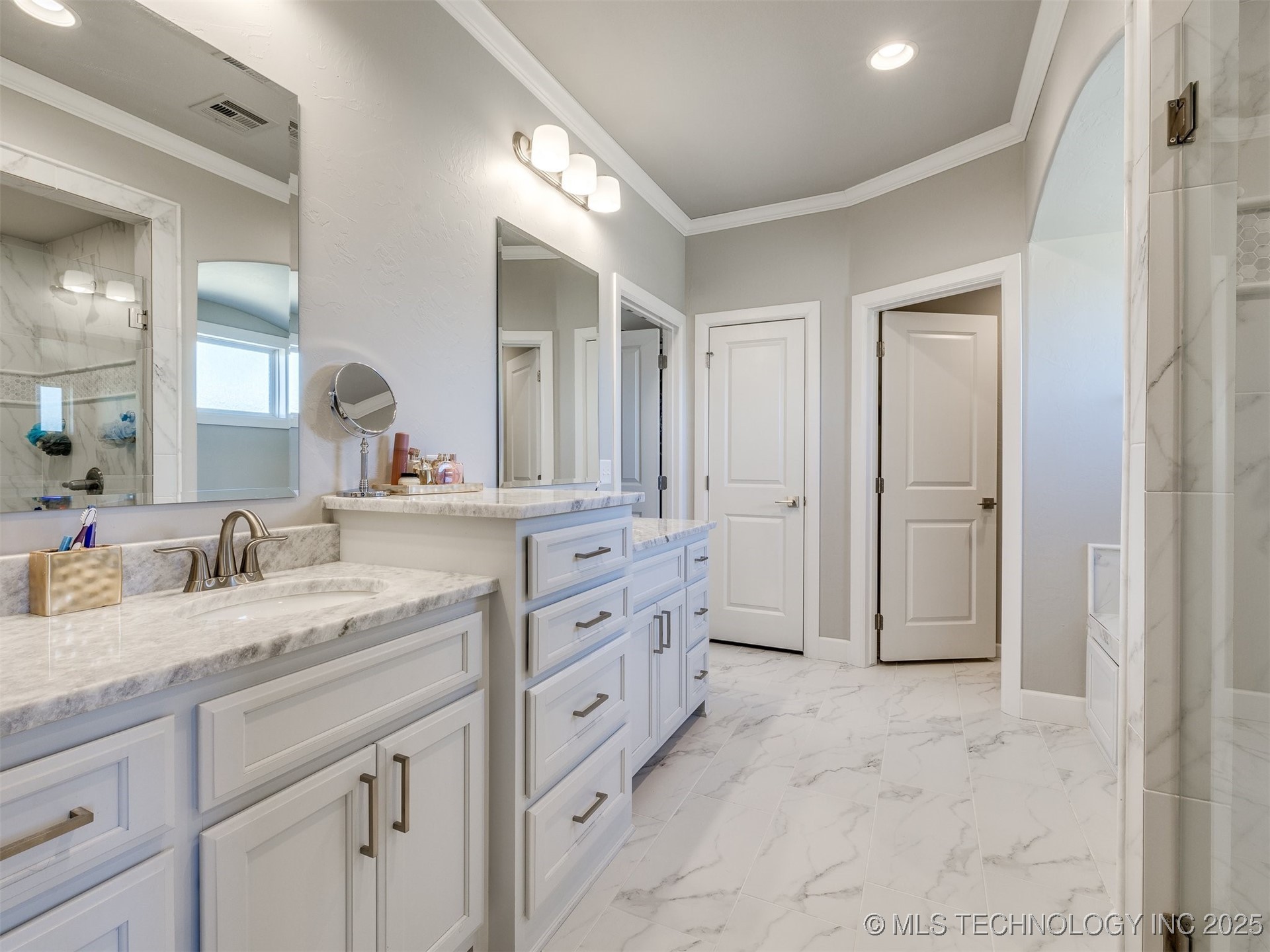 25 W 166th Place S Property Photo 48