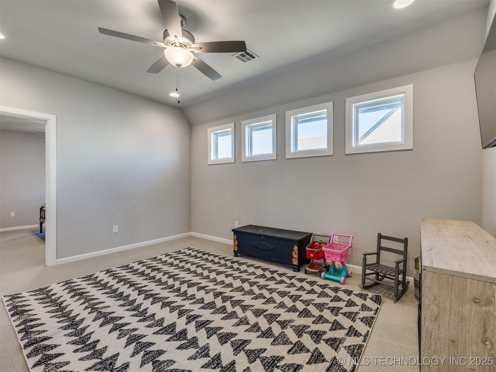 25 W 166th Place S Property Photo 62