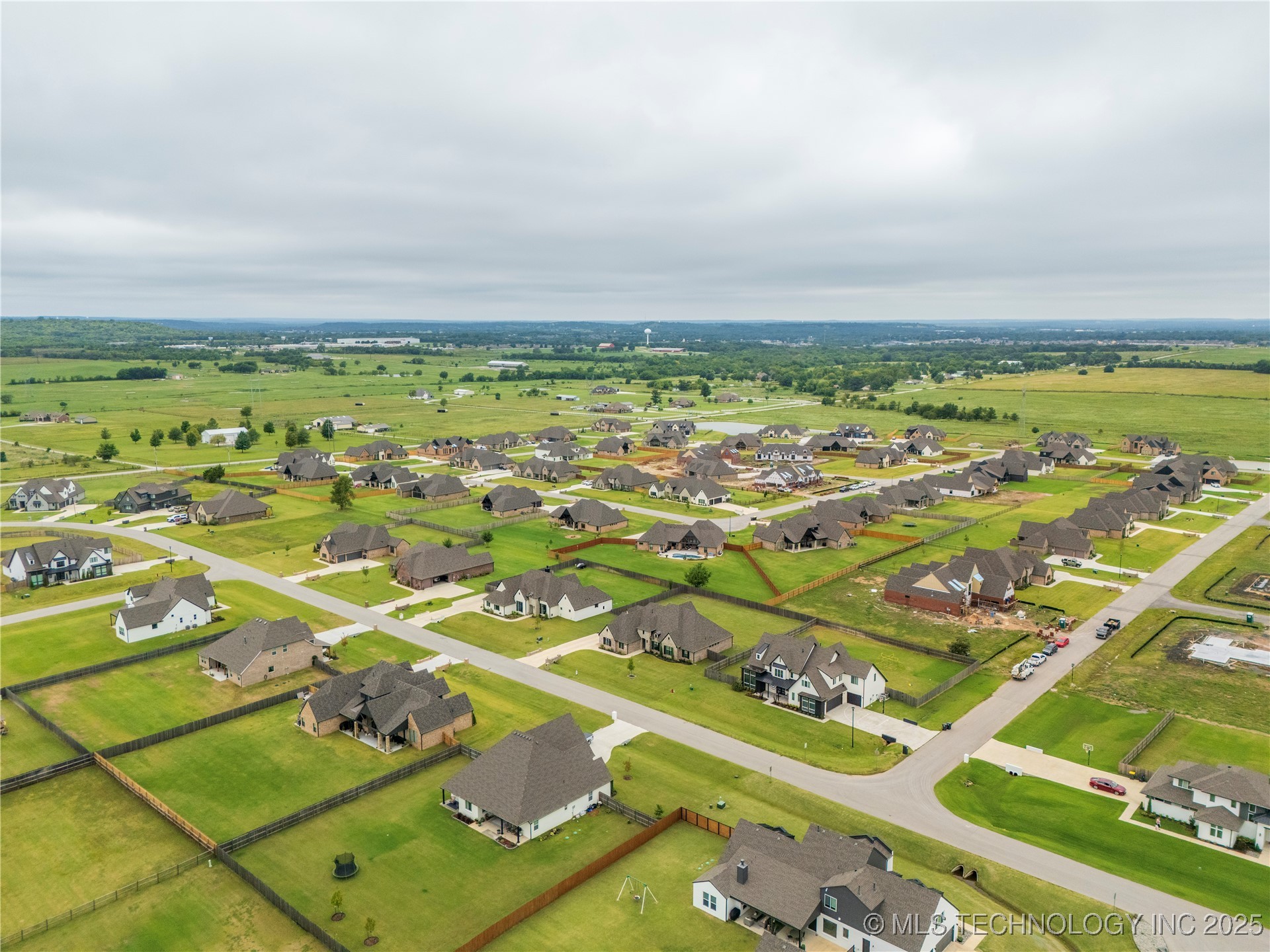 25 W 166th Place S Property Photo 69