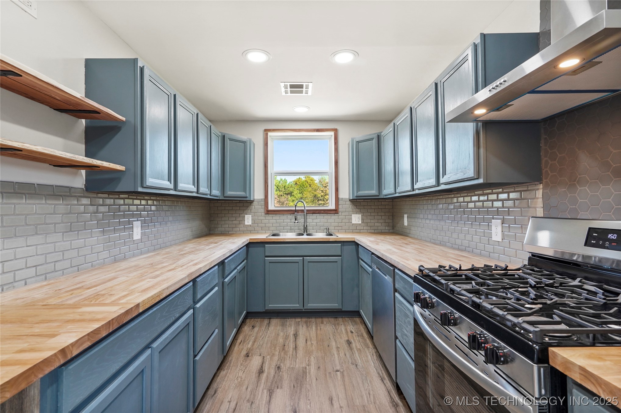 13789 S 309th East Avenue Property Photo 15