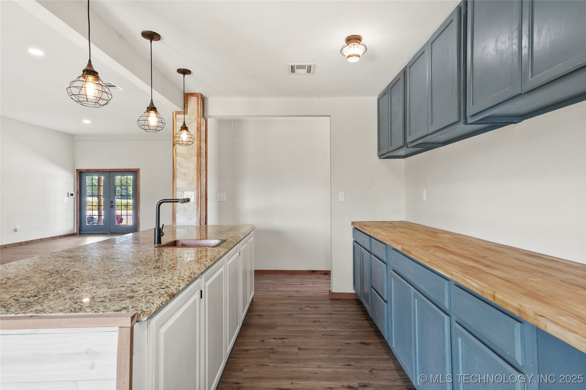 13789 S 309th East Avenue Property Photo 16