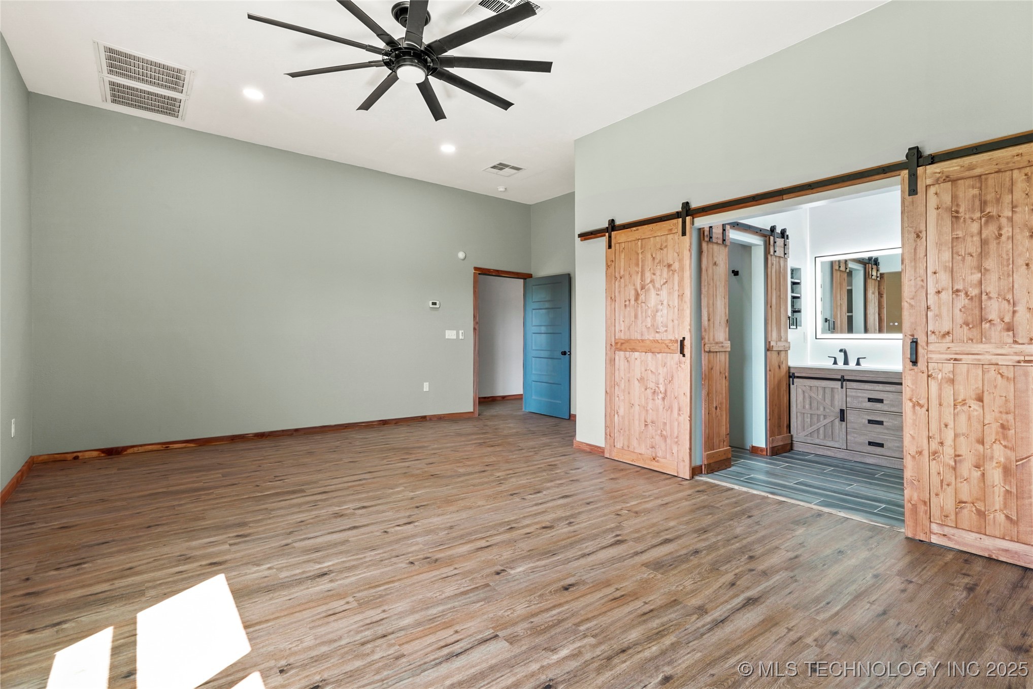 13789 S 309th East Avenue Property Photo 22