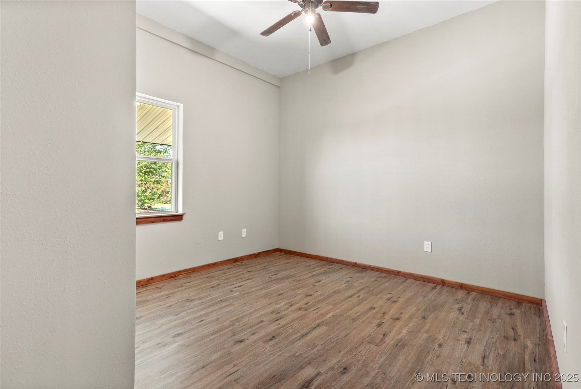 13789 S 309th East Avenue Property Photo 27