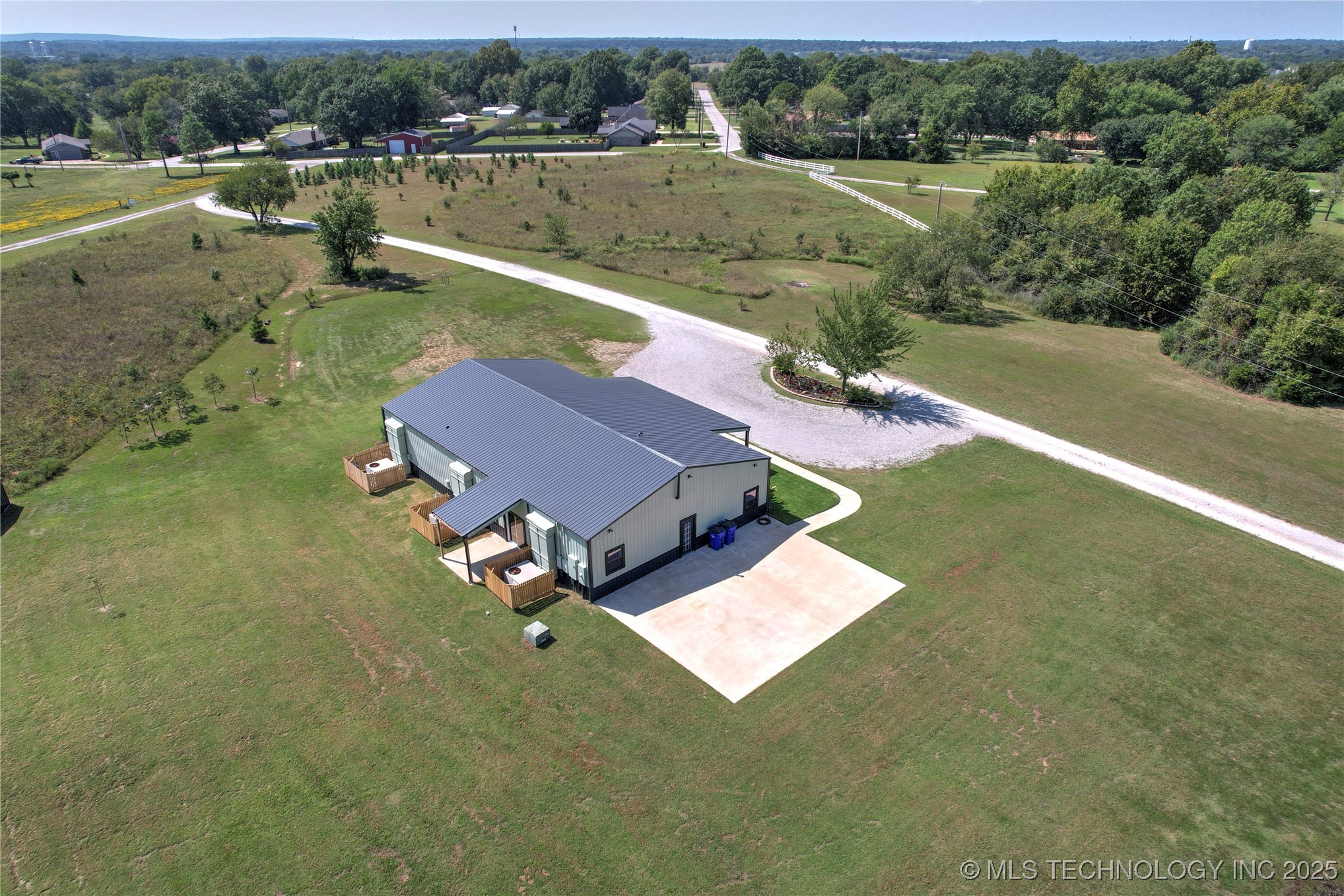 13789 S 309th East Avenue Property Photo 39