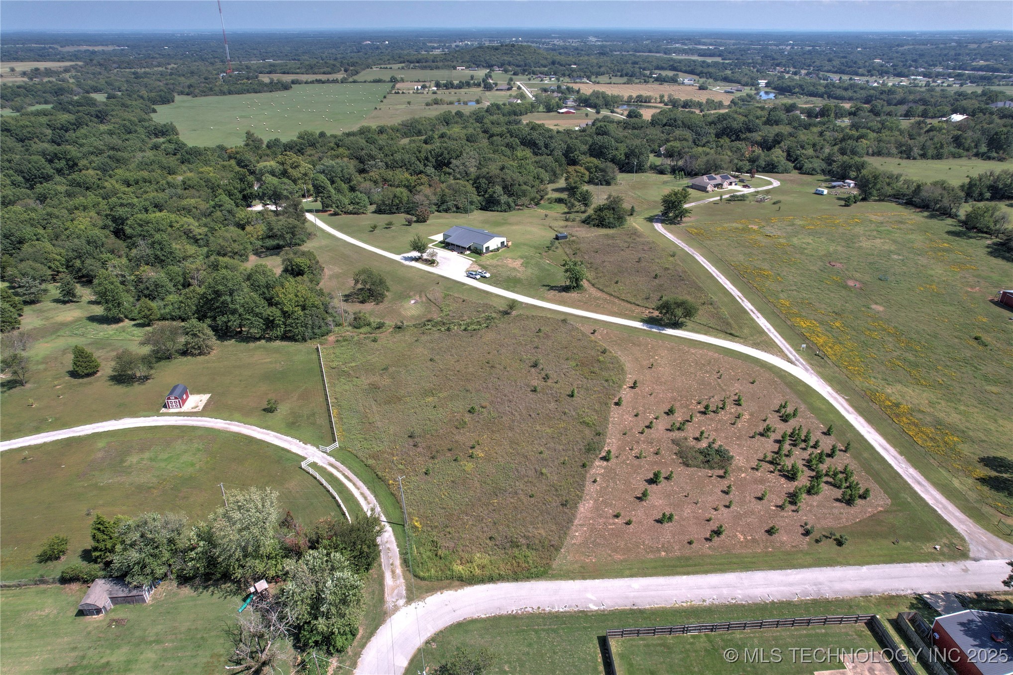 13789 S 309th East Avenue Property Photo 40