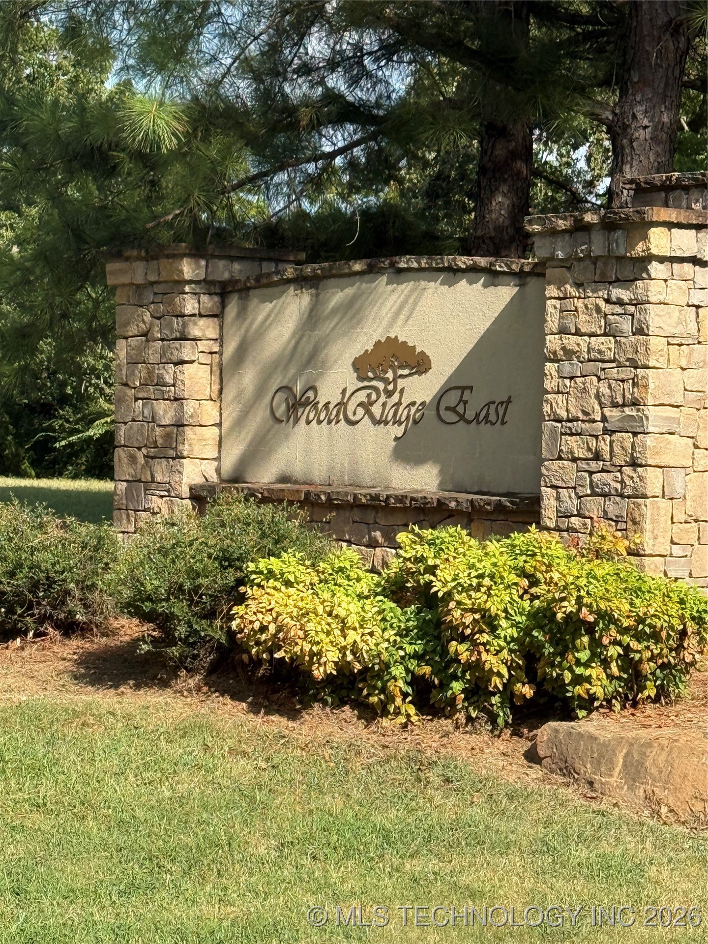 22037 Cliffside Place Property Photo 1