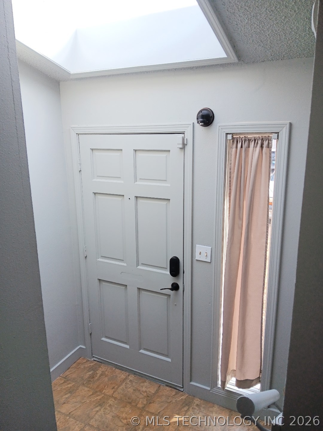 1437 E 38th Place A Property Photo 2