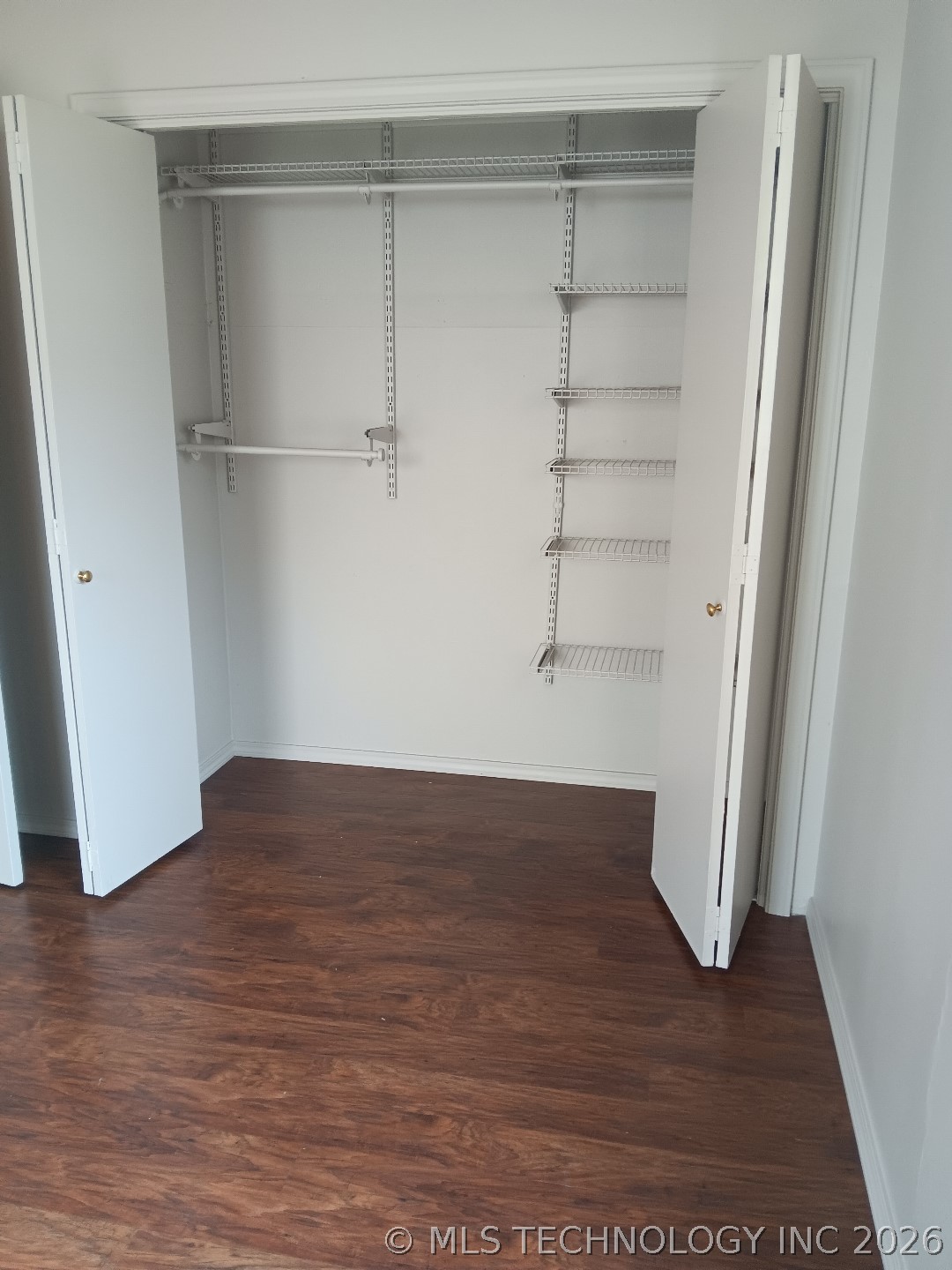 1437 E 38th Place A Property Photo 8