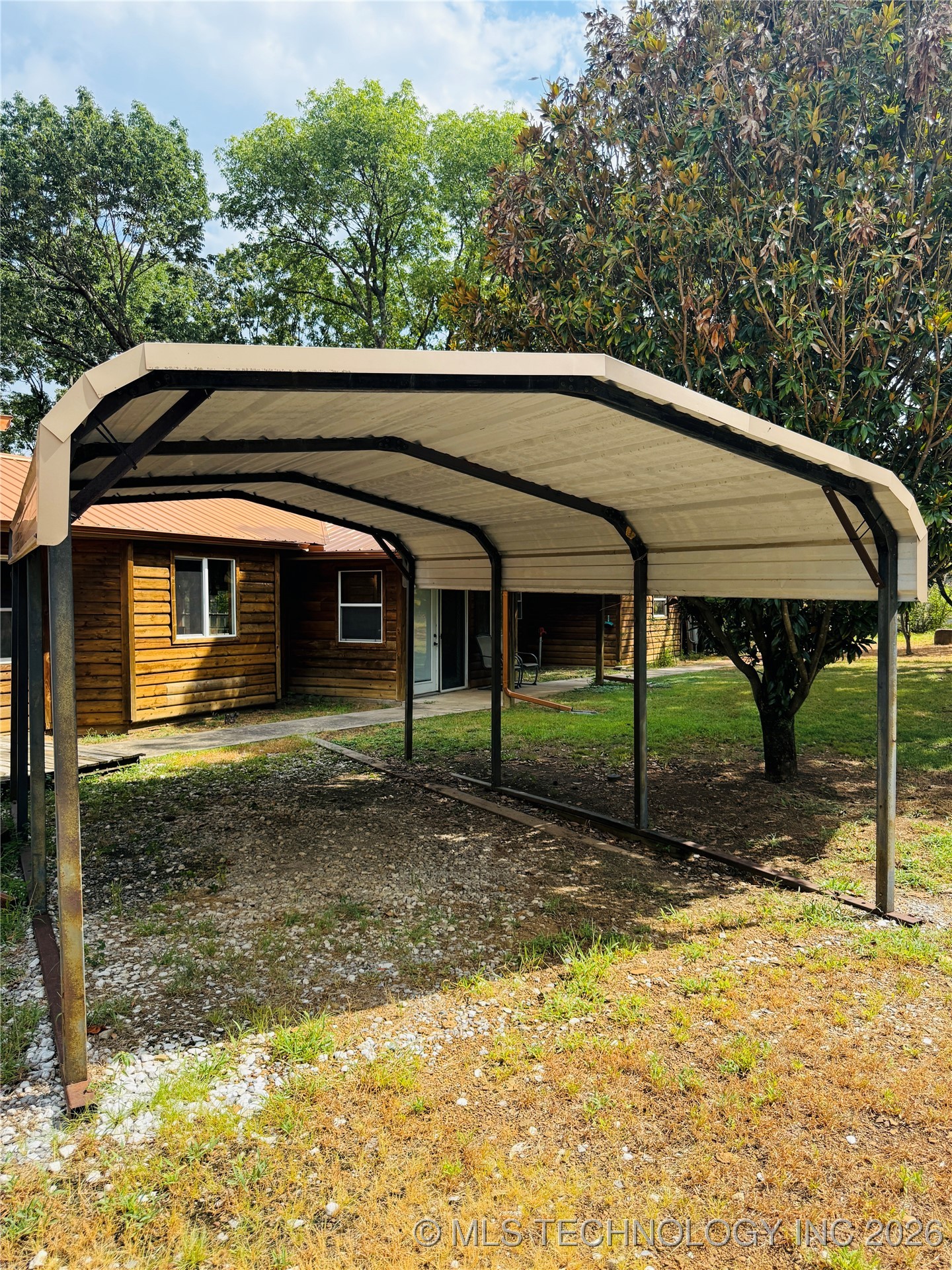 440 Cedar Tree Drive Property Photo 10