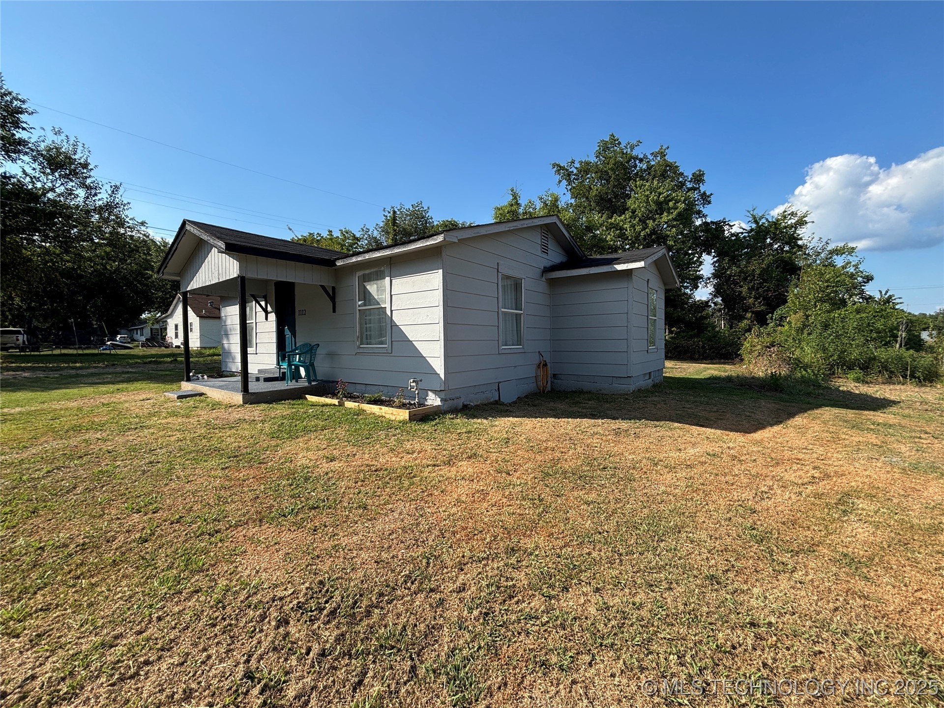 1112 Galveston Street Property Photo 3