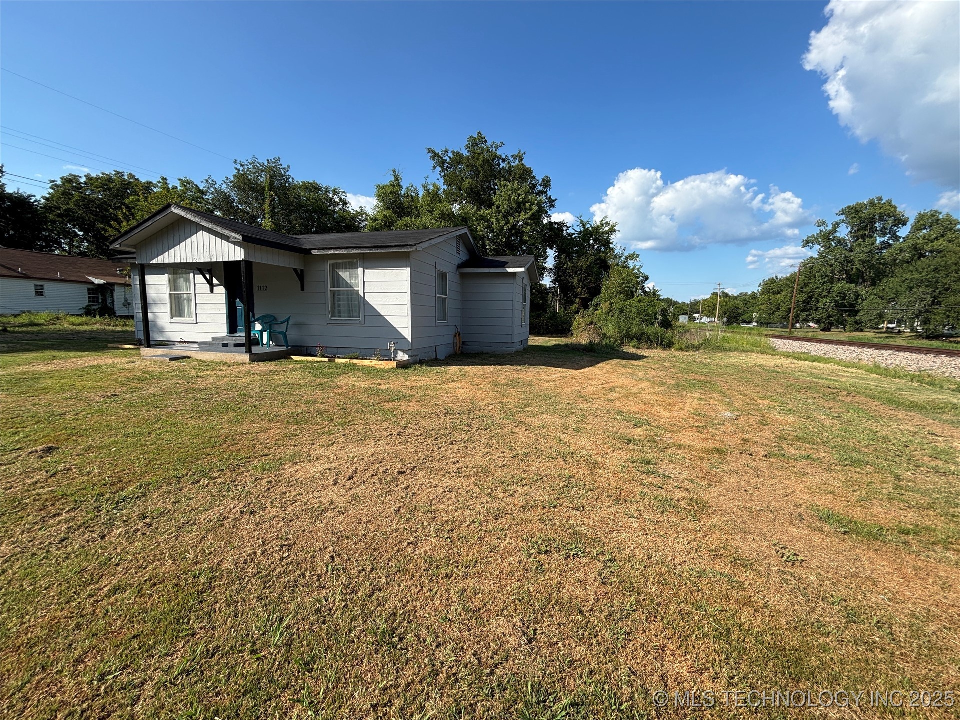 1112 Galveston Street Property Photo 5