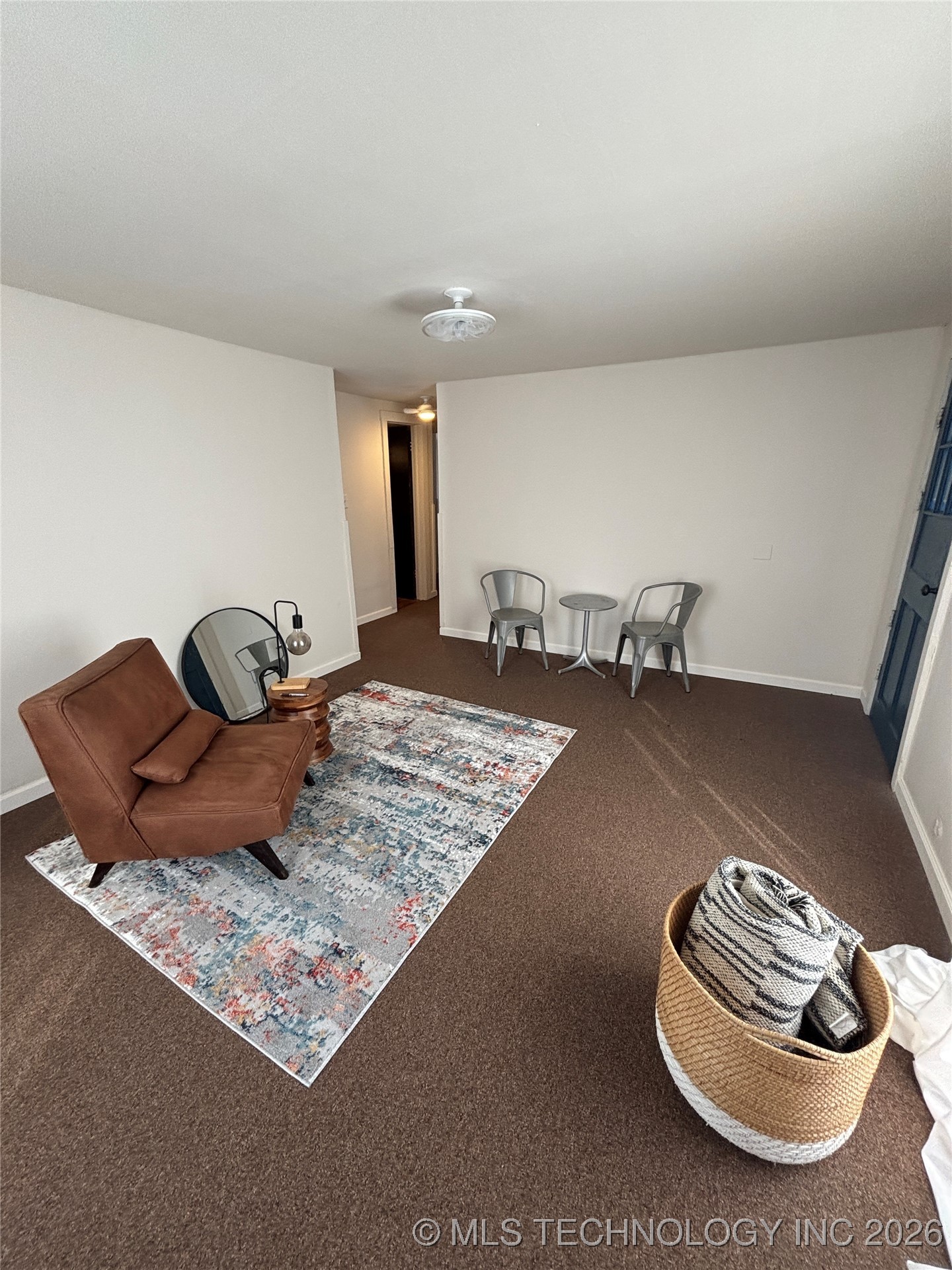 1112 Galveston Street Property Photo 7