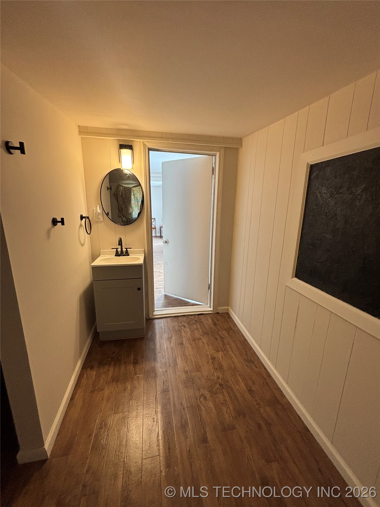 1112 Galveston Street Property Photo 21