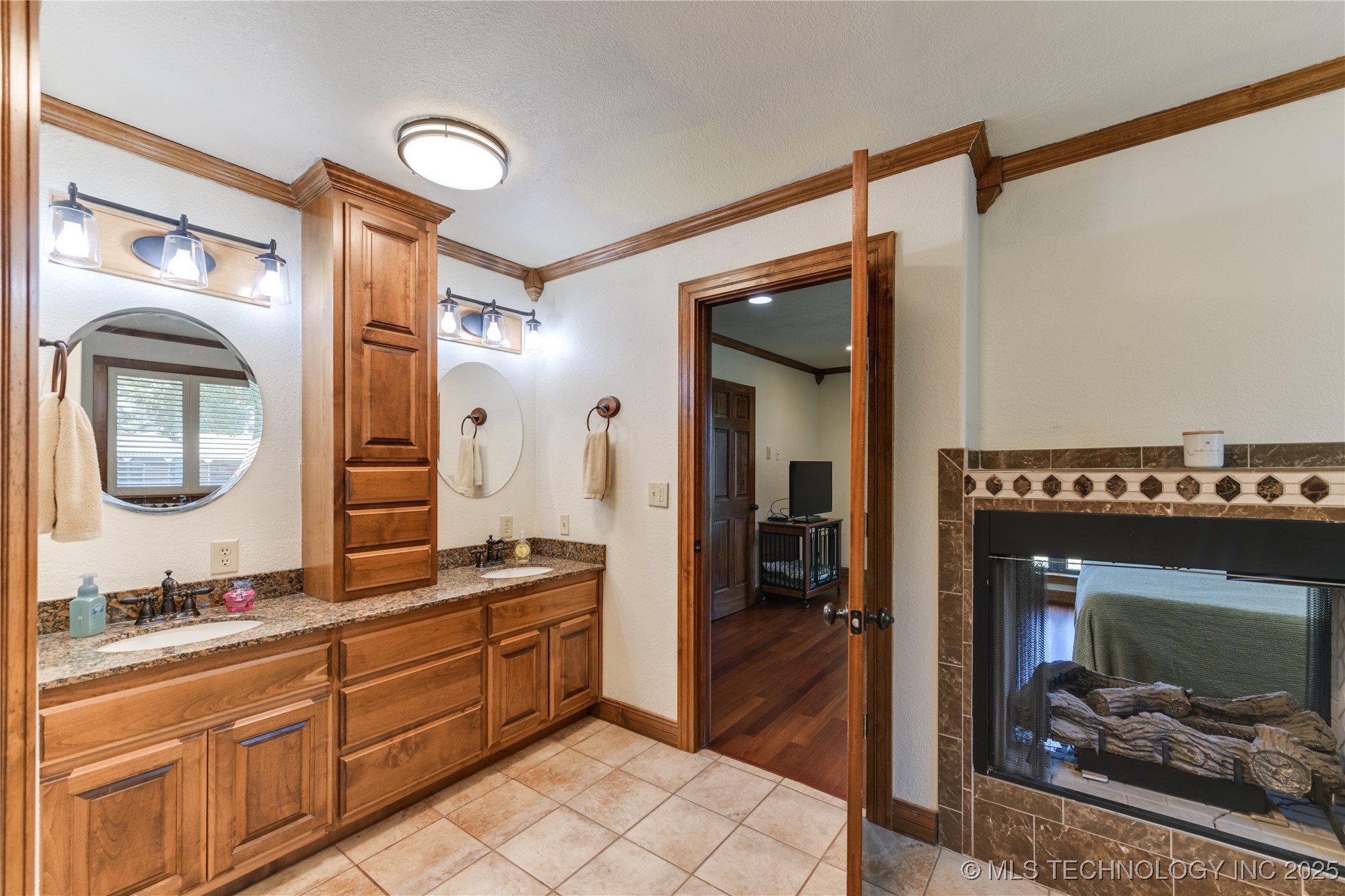 21540 E State Highway 31 Property Photo 32